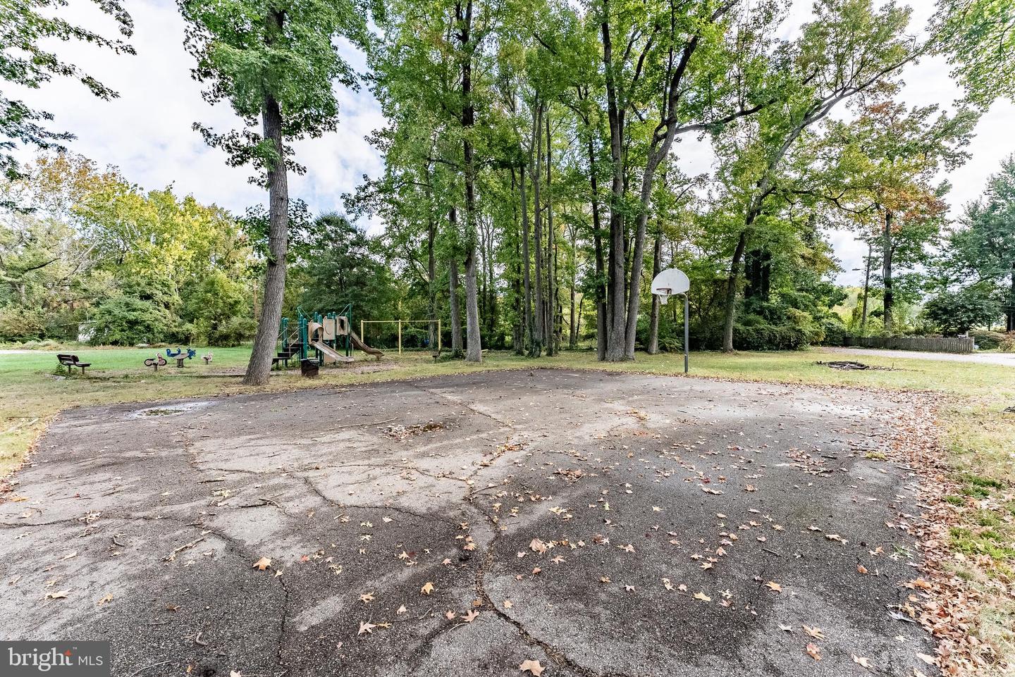 13709 MARBURY LN, WOODBRIDGE, Virginia 22191, 3 Bedrooms Bedrooms, ,1 BathroomBathrooms,Residential,For sale,13709 MARBURY LN,VAPW2104794 MLS # VAPW2104794