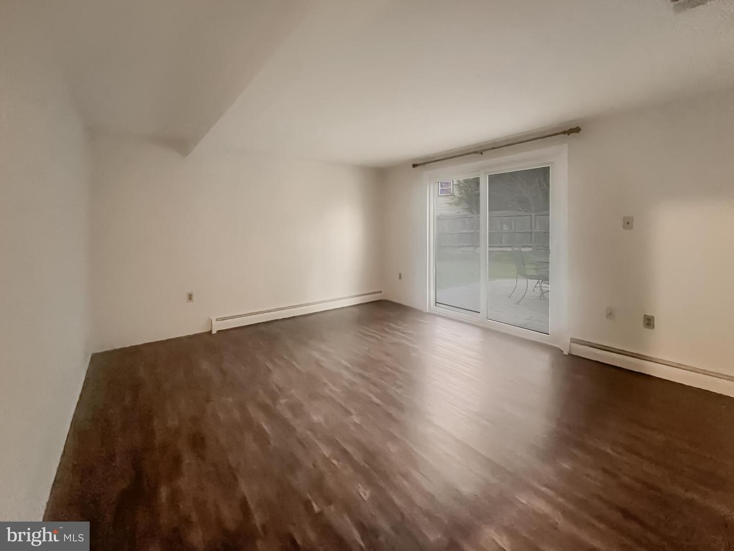14550 EASTMAN ST, WOODBRIDGE, Virginia 22193, 3 Bedrooms Bedrooms, ,2 BathroomsBathrooms,Residential,For sale,14550 EASTMAN ST,VAPW2104846 MLS # VAPW2104846