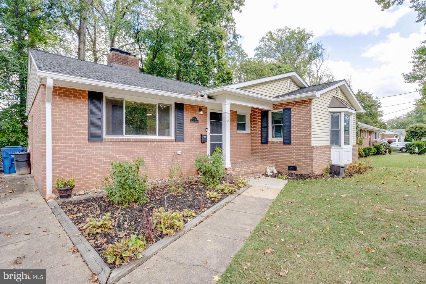 7520 MURILLO ST, SPRINGFIELD, Virginia 22151, 4 Bedrooms Bedrooms, ,3 BathroomsBathrooms,Residential,For sale,7520 MURILLO ST,VAFX2269624 MLS # VAFX2269624