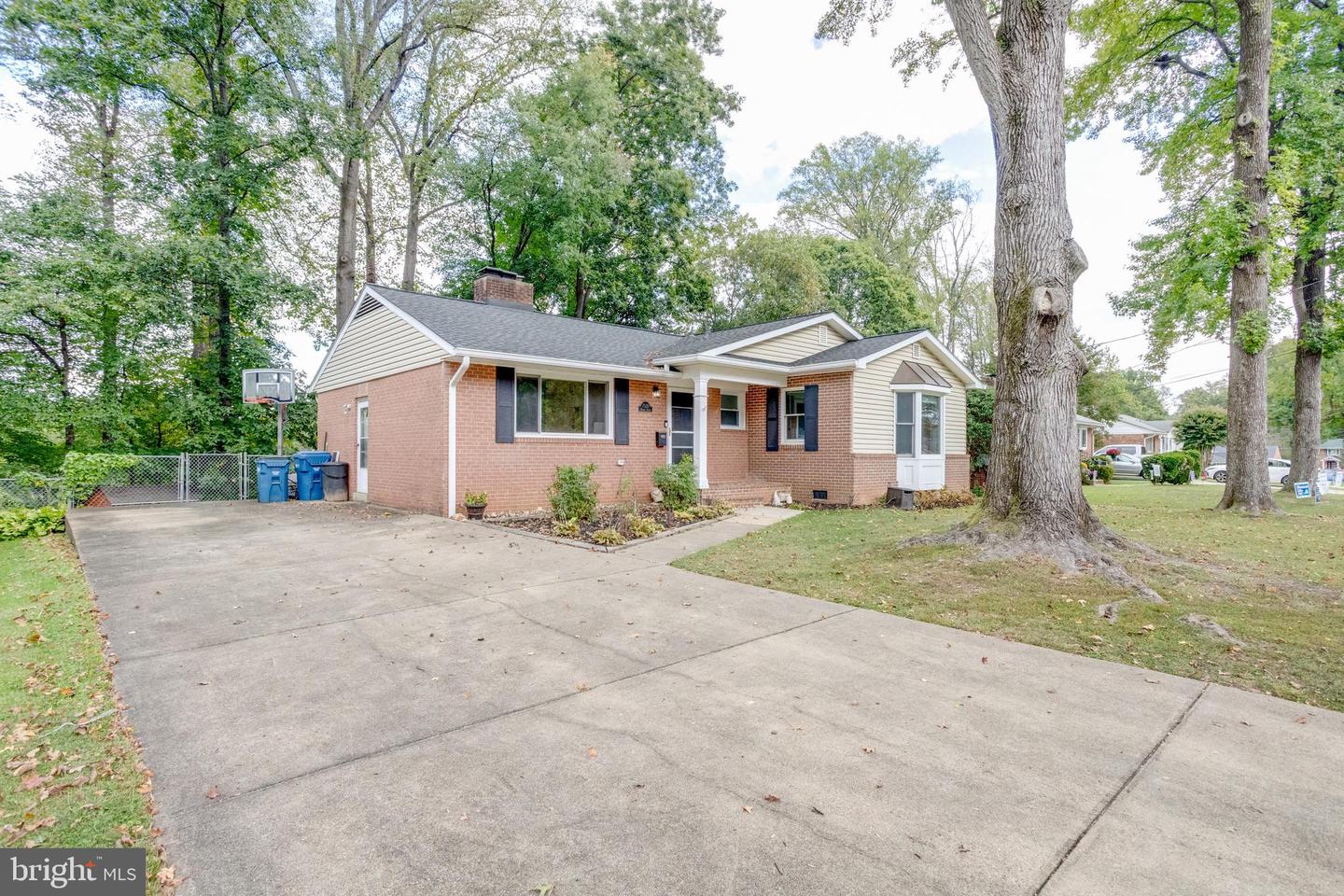 7520 MURILLO ST, SPRINGFIELD, Virginia 22151, 4 Bedrooms Bedrooms, ,3 BathroomsBathrooms,Residential,For sale,7520 MURILLO ST,VAFX2269624 MLS # VAFX2269624