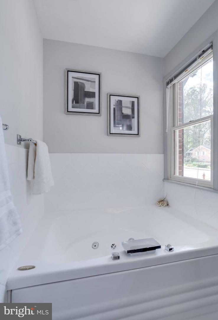 7520 MURILLO ST, SPRINGFIELD, Virginia 22151, 4 Bedrooms Bedrooms, ,3 BathroomsBathrooms,Residential,For sale,7520 MURILLO ST,VAFX2269624 MLS # VAFX2269624