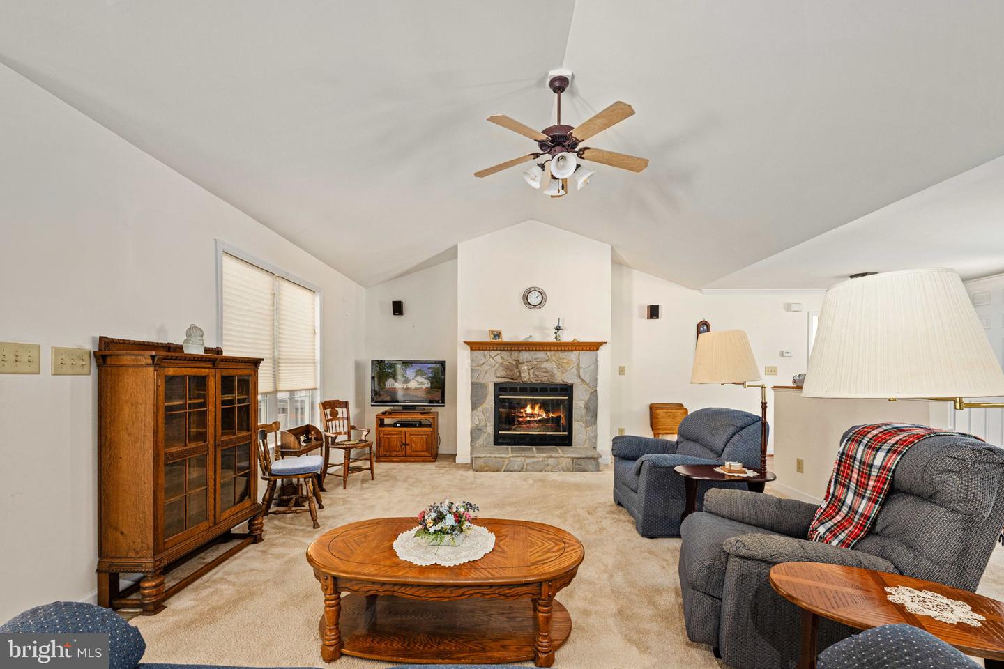 209 EDGEMONT LN, LOCUST GROVE, Virginia 22508, 3 Bedrooms Bedrooms, 13 Rooms Rooms,2 BathroomsBathrooms,Residential,For sale,209 EDGEMONT LN,VAOR2012426 MLS # VAOR2012426