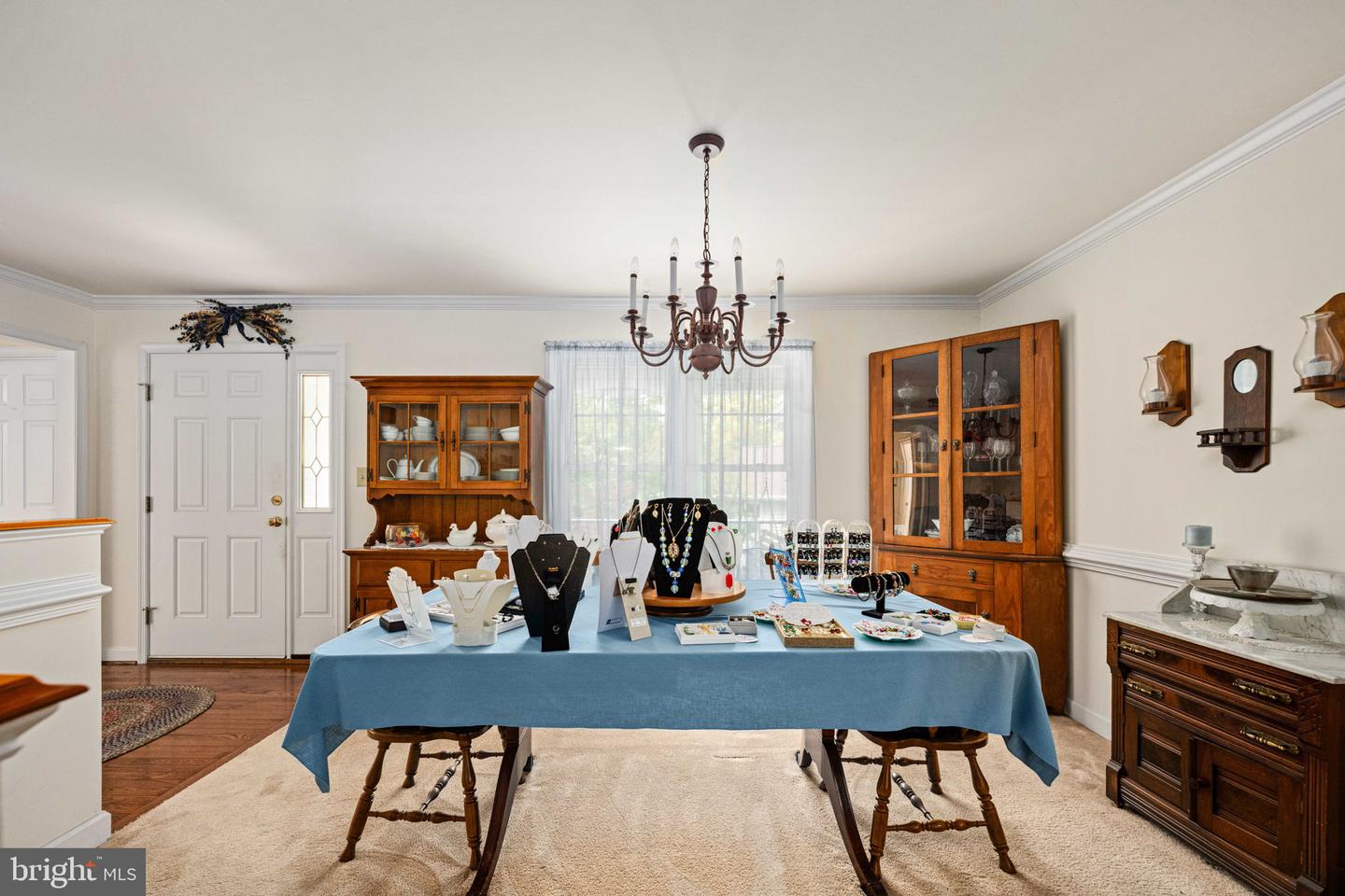 209 EDGEMONT LN, LOCUST GROVE, Virginia 22508, 3 Bedrooms Bedrooms, 13 Rooms Rooms,2 BathroomsBathrooms,Residential,For sale,209 EDGEMONT LN,VAOR2012426 MLS # VAOR2012426