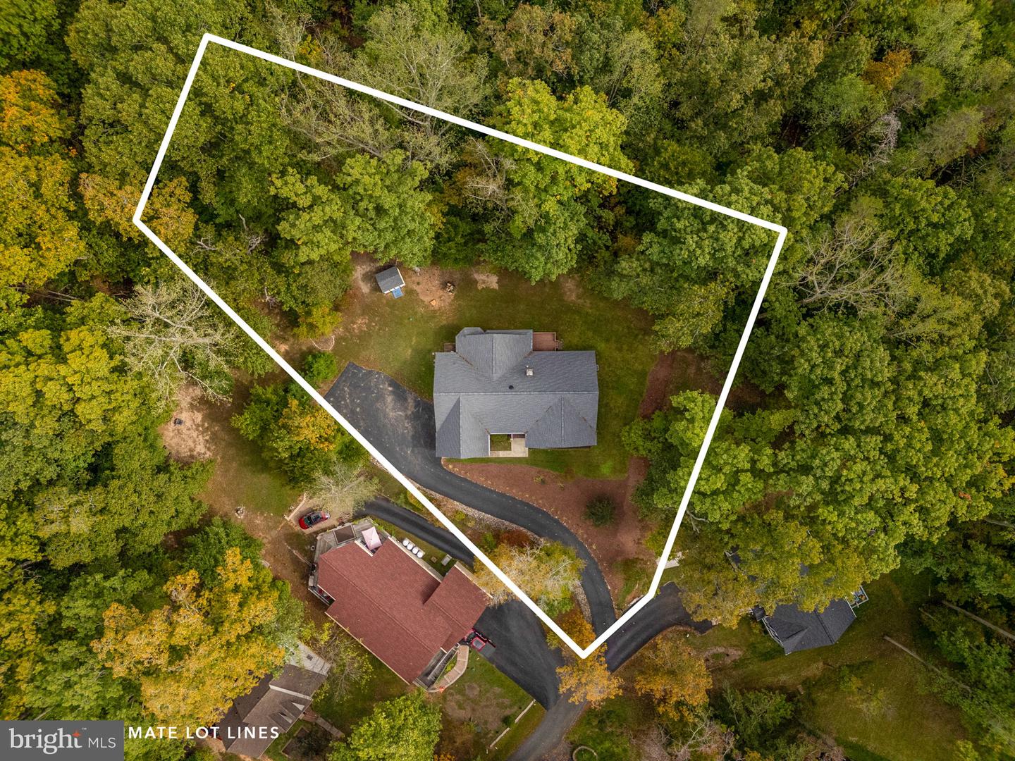 209 EDGEMONT LN, LOCUST GROVE, Virginia 22508, 3 Bedrooms Bedrooms, 13 Rooms Rooms,2 BathroomsBathrooms,Residential,For sale,209 EDGEMONT LN,VAOR2012426 MLS # VAOR2012426