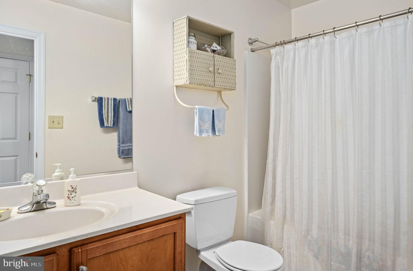 209 EDGEMONT LN, LOCUST GROVE, Virginia 22508, 3 Bedrooms Bedrooms, 13 Rooms Rooms,2 BathroomsBathrooms,Residential,For sale,209 EDGEMONT LN,VAOR2012426 MLS # VAOR2012426