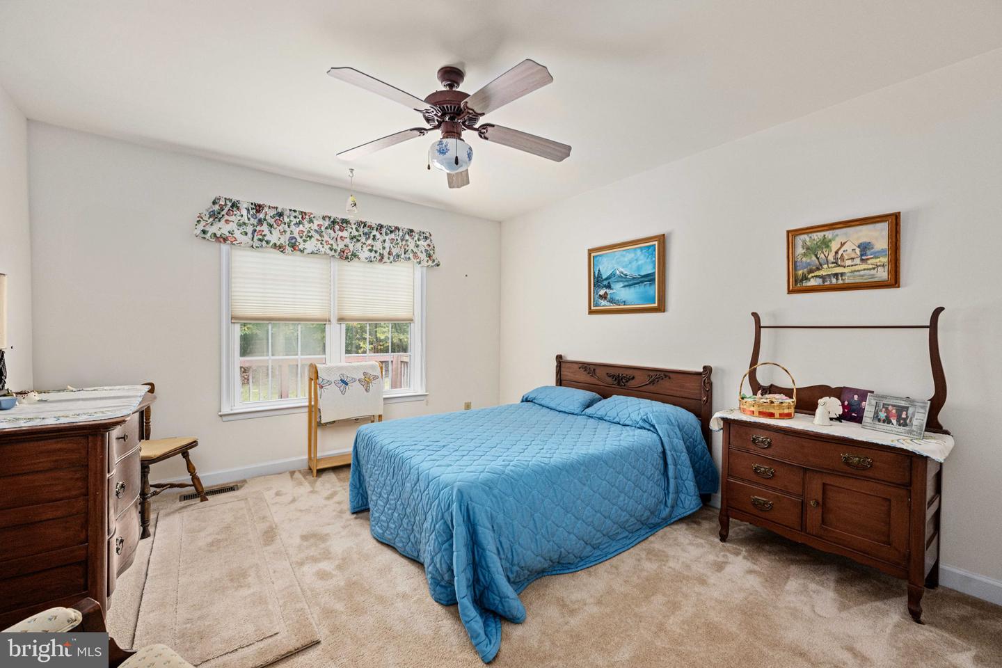 209 EDGEMONT LN, LOCUST GROVE, Virginia 22508, 3 Bedrooms Bedrooms, 13 Rooms Rooms,2 BathroomsBathrooms,Residential,For sale,209 EDGEMONT LN,VAOR2012426 MLS # VAOR2012426