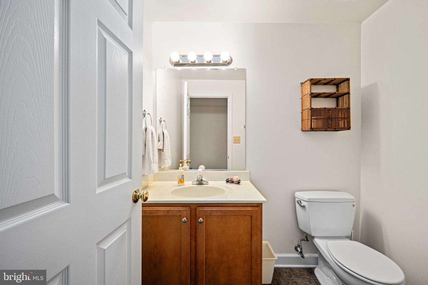 209 EDGEMONT LN, LOCUST GROVE, Virginia 22508, 3 Bedrooms Bedrooms, 13 Rooms Rooms,2 BathroomsBathrooms,Residential,For sale,209 EDGEMONT LN,VAOR2012426 MLS # VAOR2012426