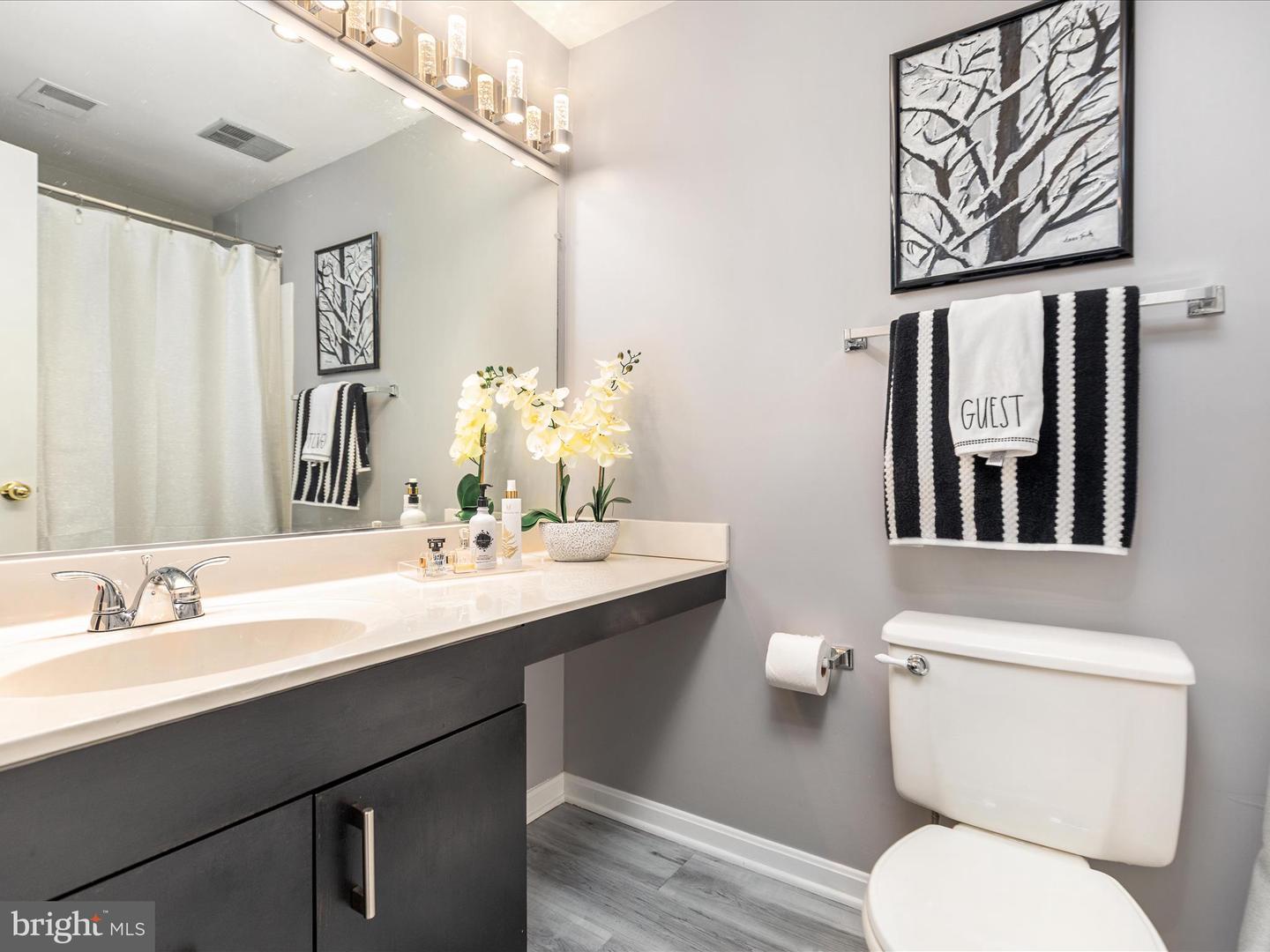 43800 STONEBRIDGE DR, ASHBURN, Virginia 20147, 3 Bedrooms Bedrooms, ,3 BathroomsBathrooms,Residential,For sale,43800 STONEBRIDGE DR,VALO2107906 MLS # VALO2107906