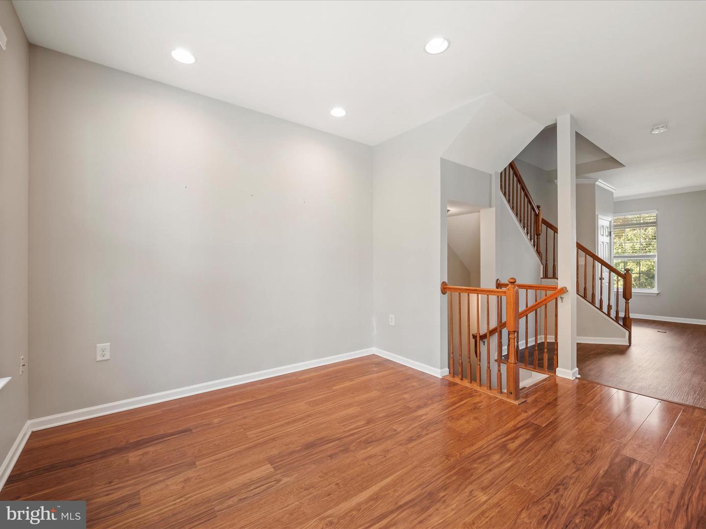 125 CHESHIRE CT, WINCHESTER, Virginia 22602, 4 Bedrooms Bedrooms, 14 Rooms Rooms,3 BathroomsBathrooms,Residential,For sale,125 CHESHIRE CT,VAFV2037132 MLS # VAFV2037132