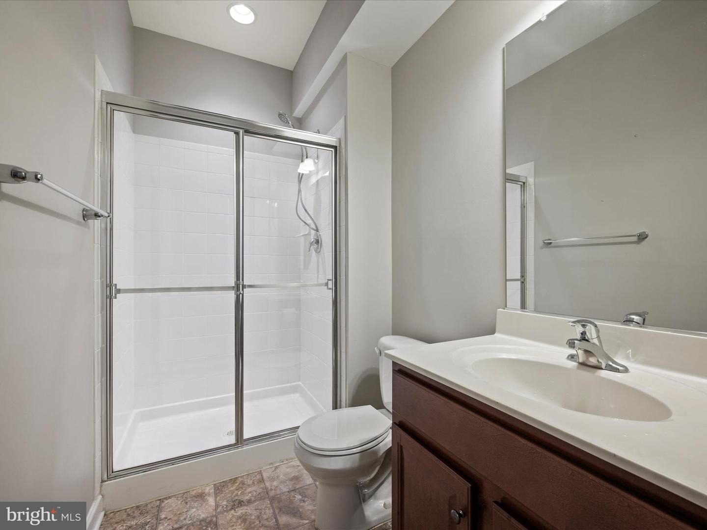 125 CHESHIRE CT, WINCHESTER, Virginia 22602, 4 Bedrooms Bedrooms, 14 Rooms Rooms,3 BathroomsBathrooms,Residential,For sale,125 CHESHIRE CT,VAFV2037132 MLS # VAFV2037132