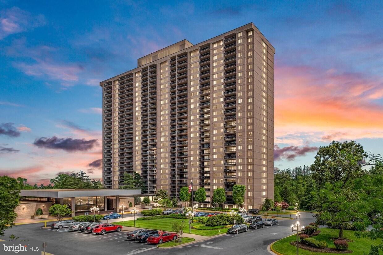 3705 S GEORGE MASON DR #1409S, FALLS CHURCH, Virginia 22041, 2 Bedrooms Bedrooms, ,2 BathroomsBathrooms,Residential,For sale,3705 S GEORGE MASON DR #1409S,VAFX2270132 MLS # VAFX2270132