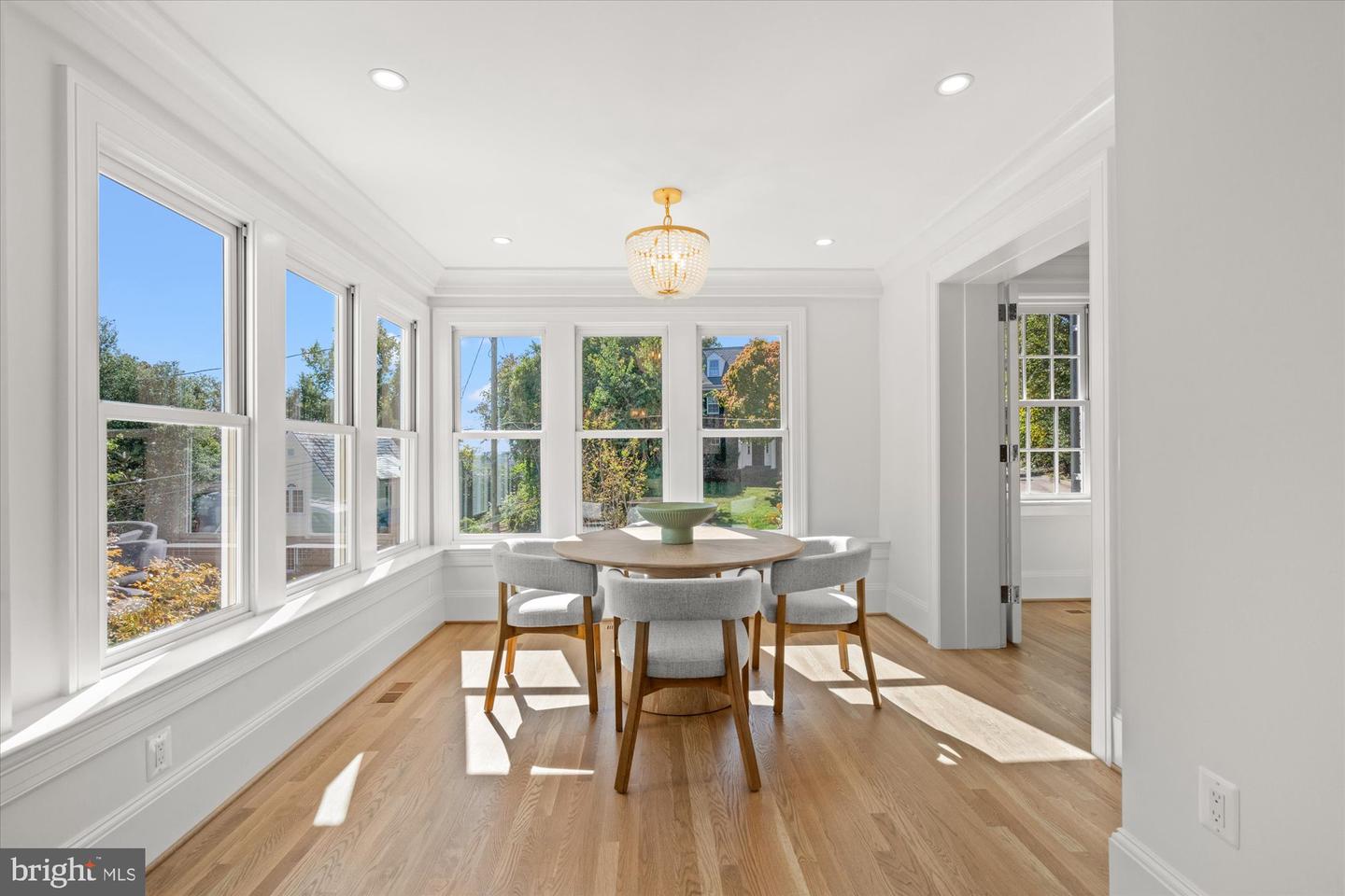 1814 EDGEHILL DR, ALEXANDRIA, Virginia 22307, 6 Bedrooms Bedrooms, ,5 BathroomsBathrooms,Residential,For sale,1814 EDGEHILL DR,VAFX2270334 MLS # VAFX2270334