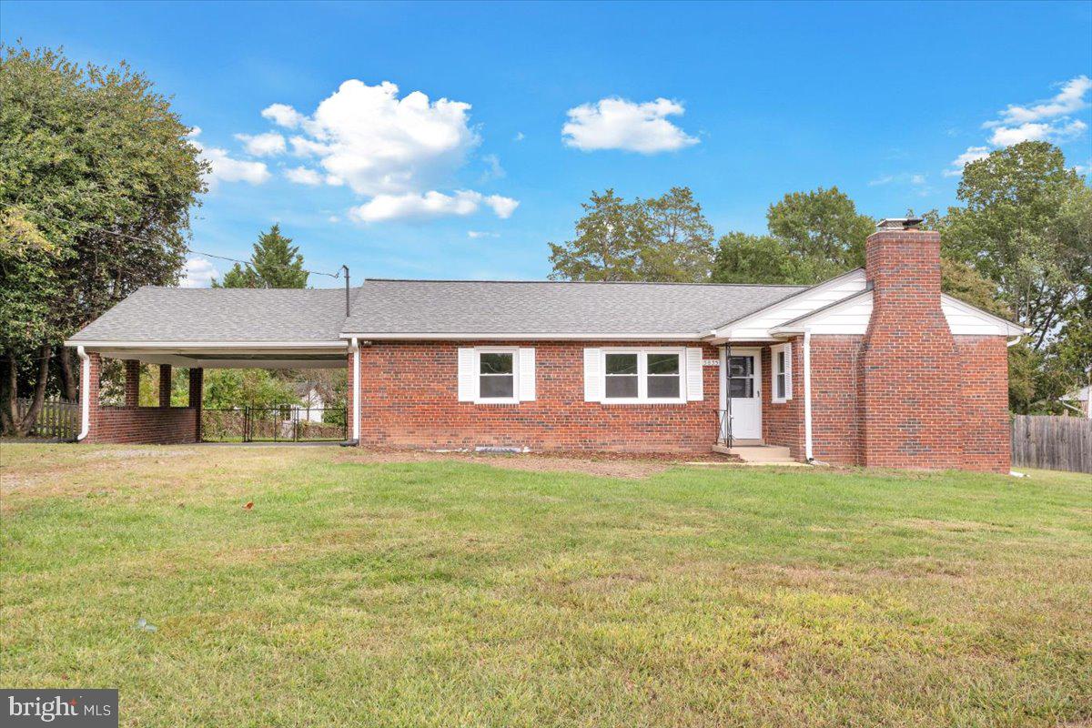 5835 LEBANON RD, ALEXANDRIA, Virginia 22310, 3 Bedrooms Bedrooms, ,1 BathroomBathrooms,Residential,For sale,5835 LEBANON RD,VAFX2270352 MLS # VAFX2270352