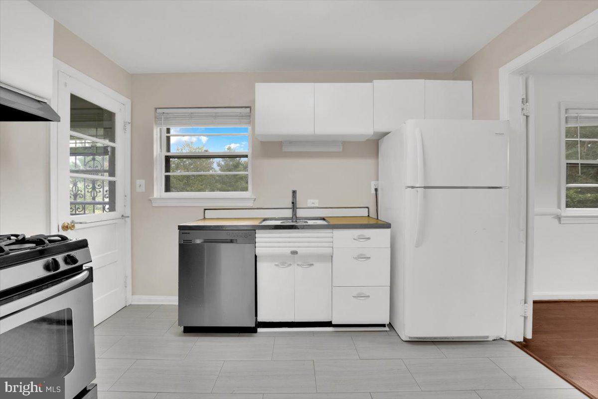 5835 LEBANON RD, ALEXANDRIA, Virginia 22310, 3 Bedrooms Bedrooms, ,1 BathroomBathrooms,Residential,For sale,5835 LEBANON RD,VAFX2270352 MLS # VAFX2270352