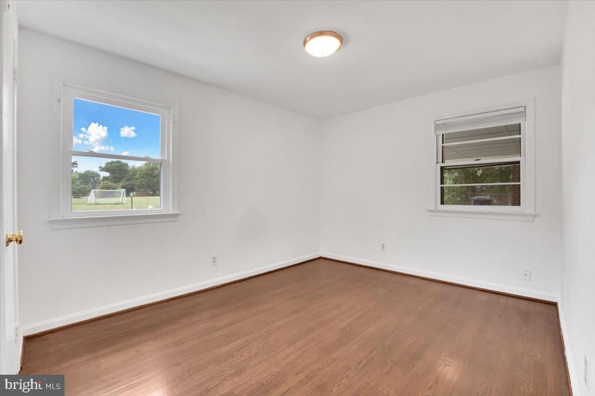 5835 LEBANON RD, ALEXANDRIA, Virginia 22310, 3 Bedrooms Bedrooms, ,1 BathroomBathrooms,Residential,For sale,5835 LEBANON RD,VAFX2270352 MLS # VAFX2270352