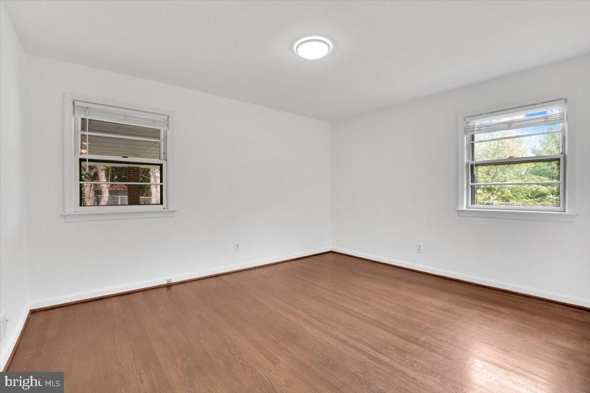 5835 LEBANON RD, ALEXANDRIA, Virginia 22310, 3 Bedrooms Bedrooms, ,1 BathroomBathrooms,Residential,For sale,5835 LEBANON RD,VAFX2270352 MLS # VAFX2270352