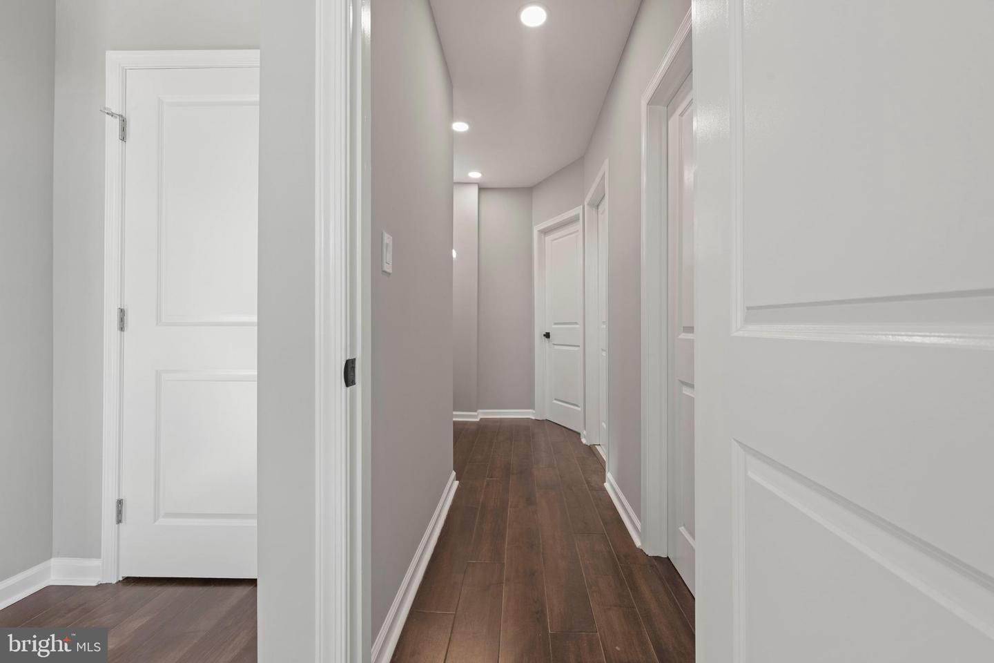 2814 RHODE ISLAND AVE NE, WASHINGTON, District Of Columbia 20018, 4 Bedrooms Bedrooms, ,4 BathroomsBathrooms,Residential,For sale,2814 RHODE ISLAND AVE NE,DCDC2225190 MLS # DCDC2225190