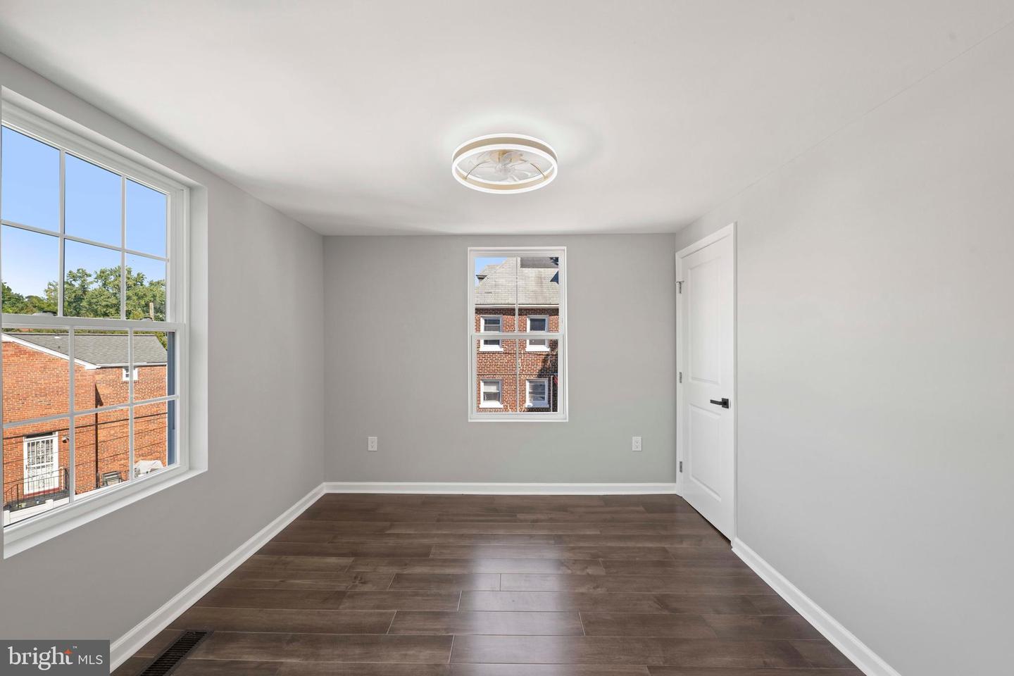 2814 RHODE ISLAND AVE NE, WASHINGTON, District Of Columbia 20018, 4 Bedrooms Bedrooms, ,4 BathroomsBathrooms,Residential,For sale,2814 RHODE ISLAND AVE NE,DCDC2225190 MLS # DCDC2225190