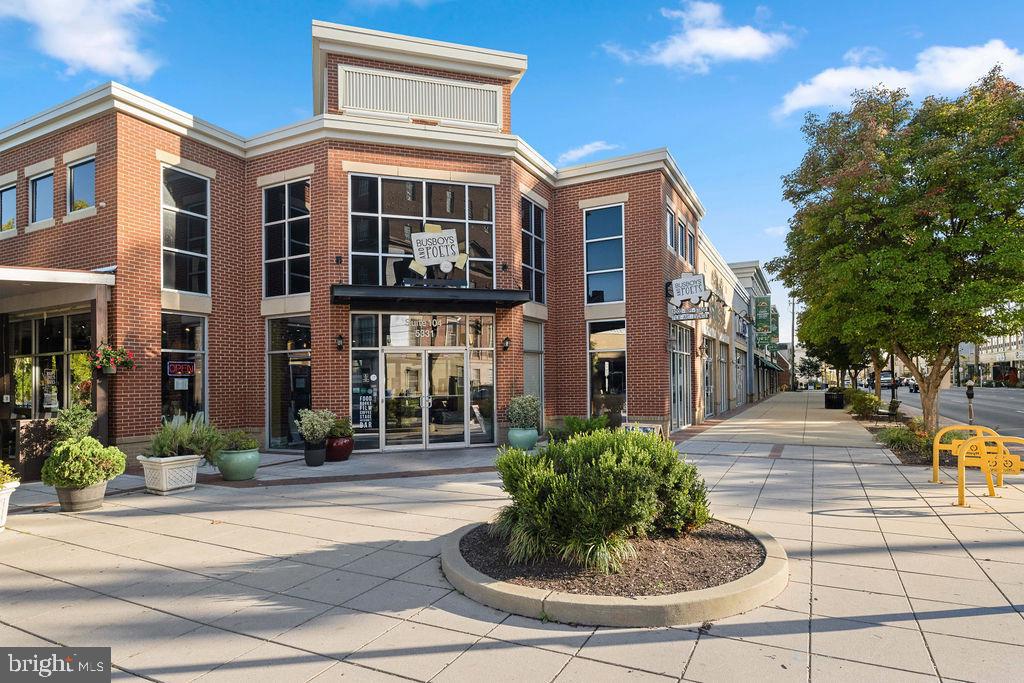 2814 RHODE ISLAND AVE NE, WASHINGTON, District Of Columbia 20018, 4 Bedrooms Bedrooms, ,4 BathroomsBathrooms,Residential,For sale,2814 RHODE ISLAND AVE NE,DCDC2225190 MLS # DCDC2225190