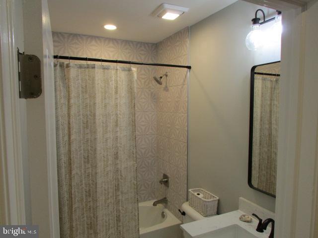 2814 RHODE ISLAND AVE NE, WASHINGTON, District Of Columbia 20018, 4 Bedrooms Bedrooms, ,4 BathroomsBathrooms,Residential,For sale,2814 RHODE ISLAND AVE NE,DCDC2225190 MLS # DCDC2225190 2814 RHODE ISLAND AVE NE, WASHINGTON, District Of Columbia 20018, 4 Bedrooms Bedrooms, ,4 BathroomsBathrooms,Residential,For sale,2814 RHODE ISLAND AVE NE,DCDC2225190 MLS # DCDC2225190