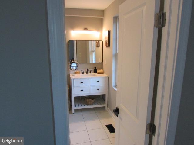 2814 RHODE ISLAND AVE NE, WASHINGTON, District Of Columbia 20018, 4 Bedrooms Bedrooms, ,4 BathroomsBathrooms,Residential,For sale,2814 RHODE ISLAND AVE NE,DCDC2225190 MLS # DCDC2225190 2814 RHODE ISLAND AVE NE, WASHINGTON, District Of Columbia 20018, 4 Bedrooms Bedrooms, ,4 BathroomsBathrooms,Residential,For sale,2814 RHODE ISLAND AVE NE,DCDC2225190 MLS # DCDC2225190