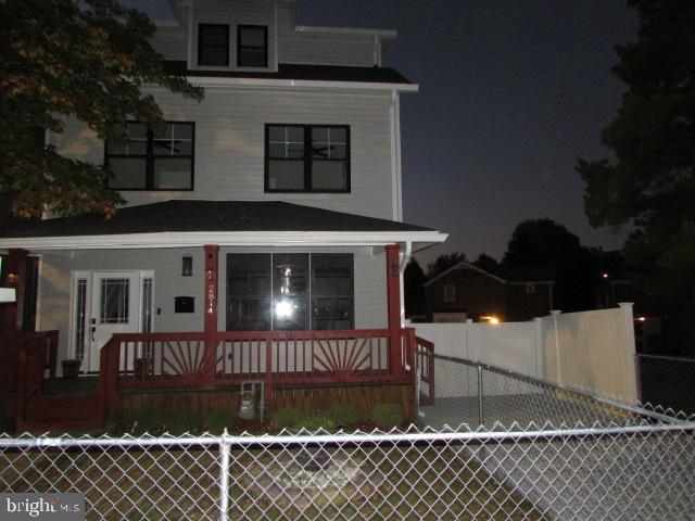 2814 RHODE ISLAND AVE NE, WASHINGTON, District Of Columbia 20018, 4 Bedrooms Bedrooms, ,4 BathroomsBathrooms,Residential,For sale,2814 RHODE ISLAND AVE NE,DCDC2225190 MLS # DCDC2225190 2814 RHODE ISLAND AVE NE, WASHINGTON, District Of Columbia 20018, 4 Bedrooms Bedrooms, ,4 BathroomsBathrooms,Residential,For sale,2814 RHODE ISLAND AVE NE,DCDC2225190 MLS # DCDC2225190