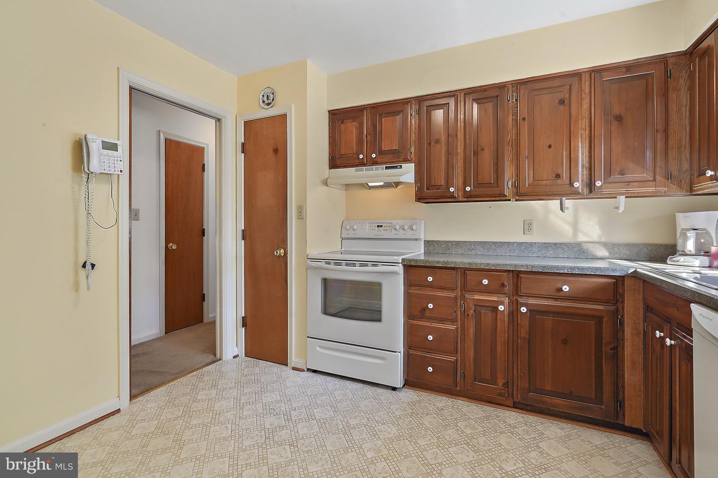 100 LOMBARDY DR, FREDERICKSBURG, Virginia 22408, 3 Bedrooms Bedrooms, ,2 BathroomsBathrooms,Residential,For sale,100 LOMBARDY DR,VASP2036644 MLS # VASP2036644