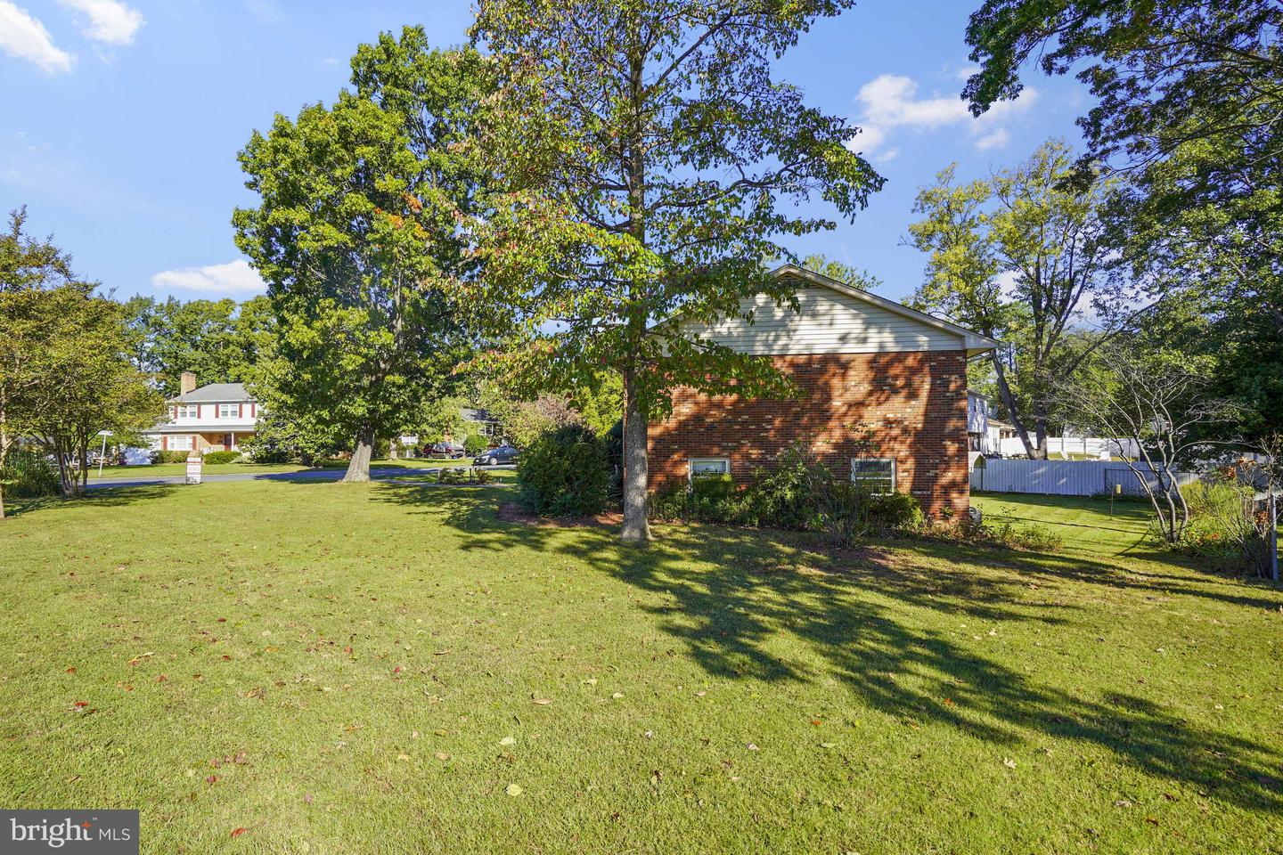 100 LOMBARDY DR, FREDERICKSBURG, Virginia 22408, 3 Bedrooms Bedrooms, ,2 BathroomsBathrooms,Residential,For sale,100 LOMBARDY DR,VASP2036644 MLS # VASP2036644