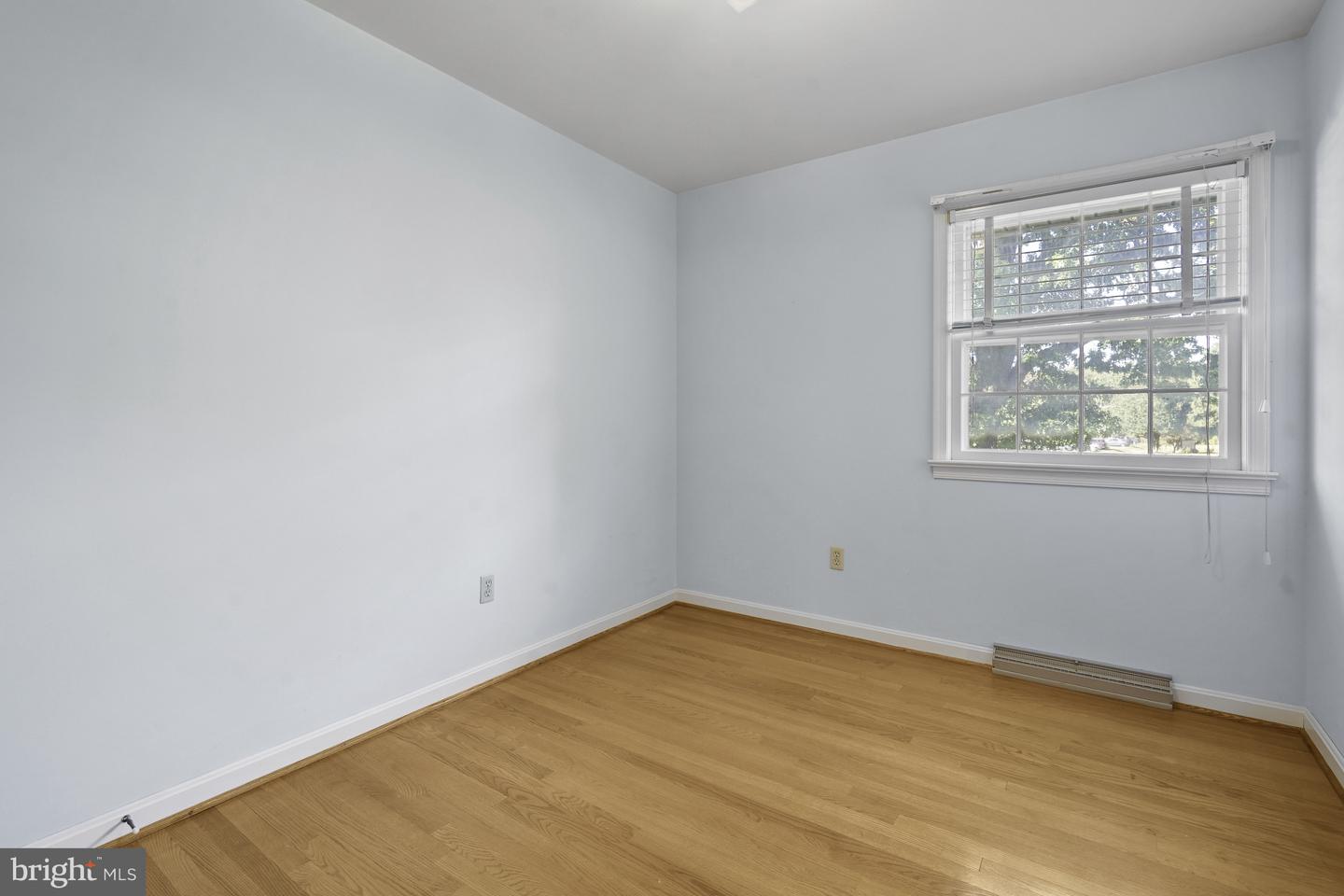 100 LOMBARDY DR, FREDERICKSBURG, Virginia 22408, 3 Bedrooms Bedrooms, ,2 BathroomsBathrooms,Residential,For sale,100 LOMBARDY DR,VASP2036644 MLS # VASP2036644