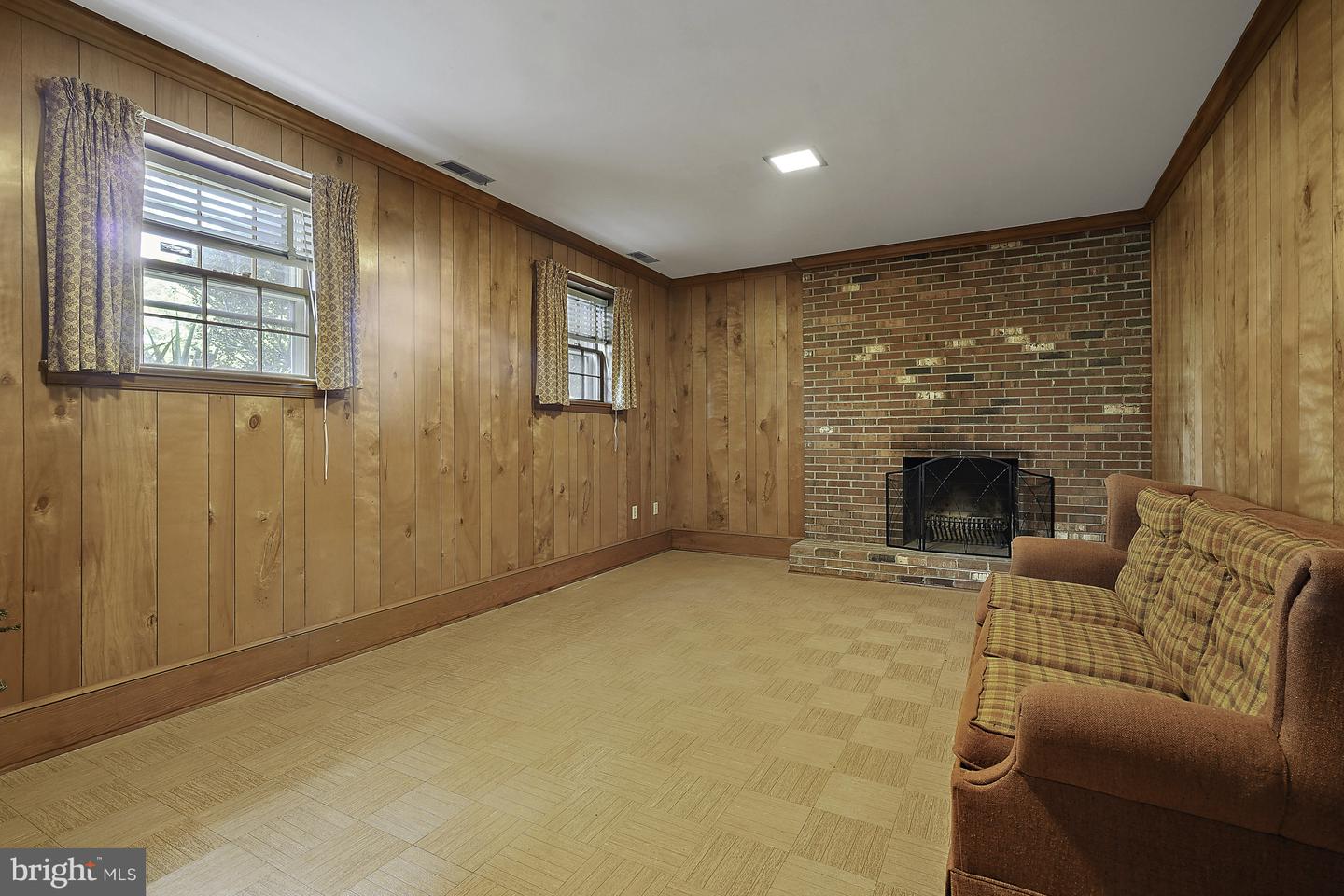 100 LOMBARDY DR, FREDERICKSBURG, Virginia 22408, 3 Bedrooms Bedrooms, ,2 BathroomsBathrooms,Residential,For sale,100 LOMBARDY DR,VASP2036644 MLS # VASP2036644