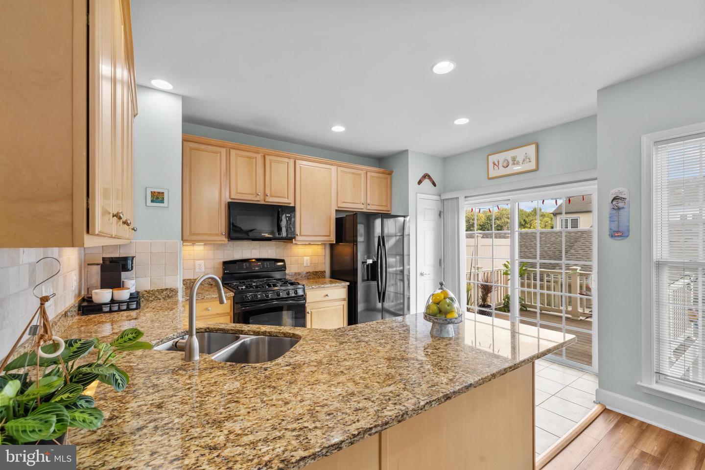 169 GREAT LAUREL SQ SE, LEESBURG, Virginia 20175, 3 Bedrooms Bedrooms, 12 Rooms Rooms,3 BathroomsBathrooms,Residential,For sale,169 GREAT LAUREL SQ SE,VALO2108206 MLS # VALO2108206