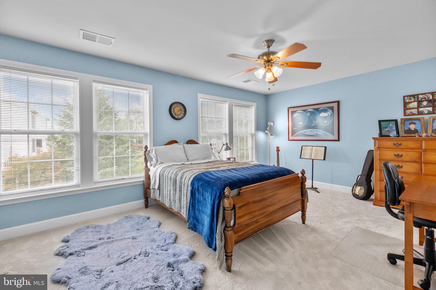 169 GREAT LAUREL SQ SE, LEESBURG, Virginia 20175, 3 Bedrooms Bedrooms, 12 Rooms Rooms,3 BathroomsBathrooms,Residential,For sale,169 GREAT LAUREL SQ SE,VALO2108206 MLS # VALO2108206