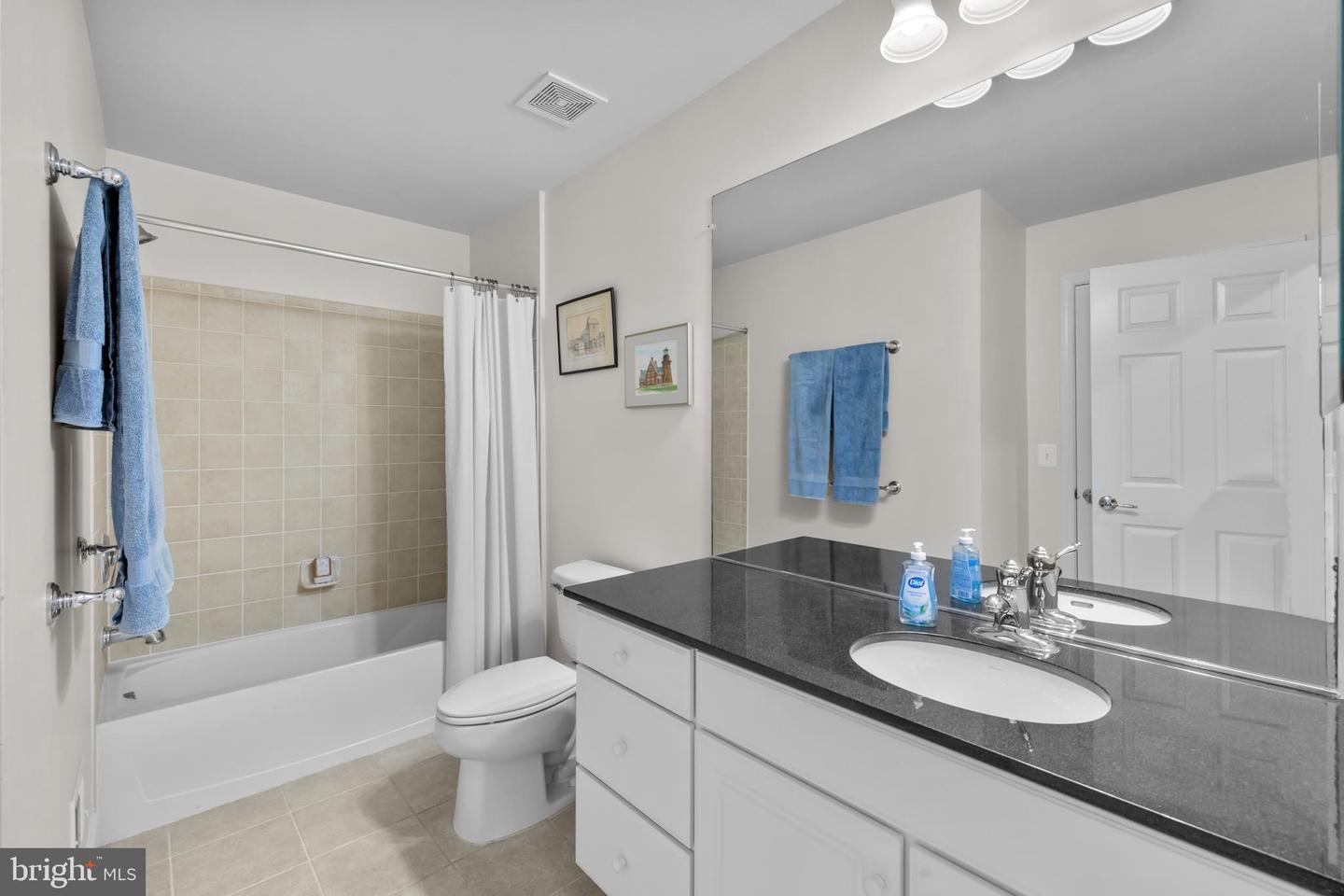 169 GREAT LAUREL SQ SE, LEESBURG, Virginia 20175, 3 Bedrooms Bedrooms, 12 Rooms Rooms,3 BathroomsBathrooms,Residential,For sale,169 GREAT LAUREL SQ SE,VALO2108206 MLS # VALO2108206