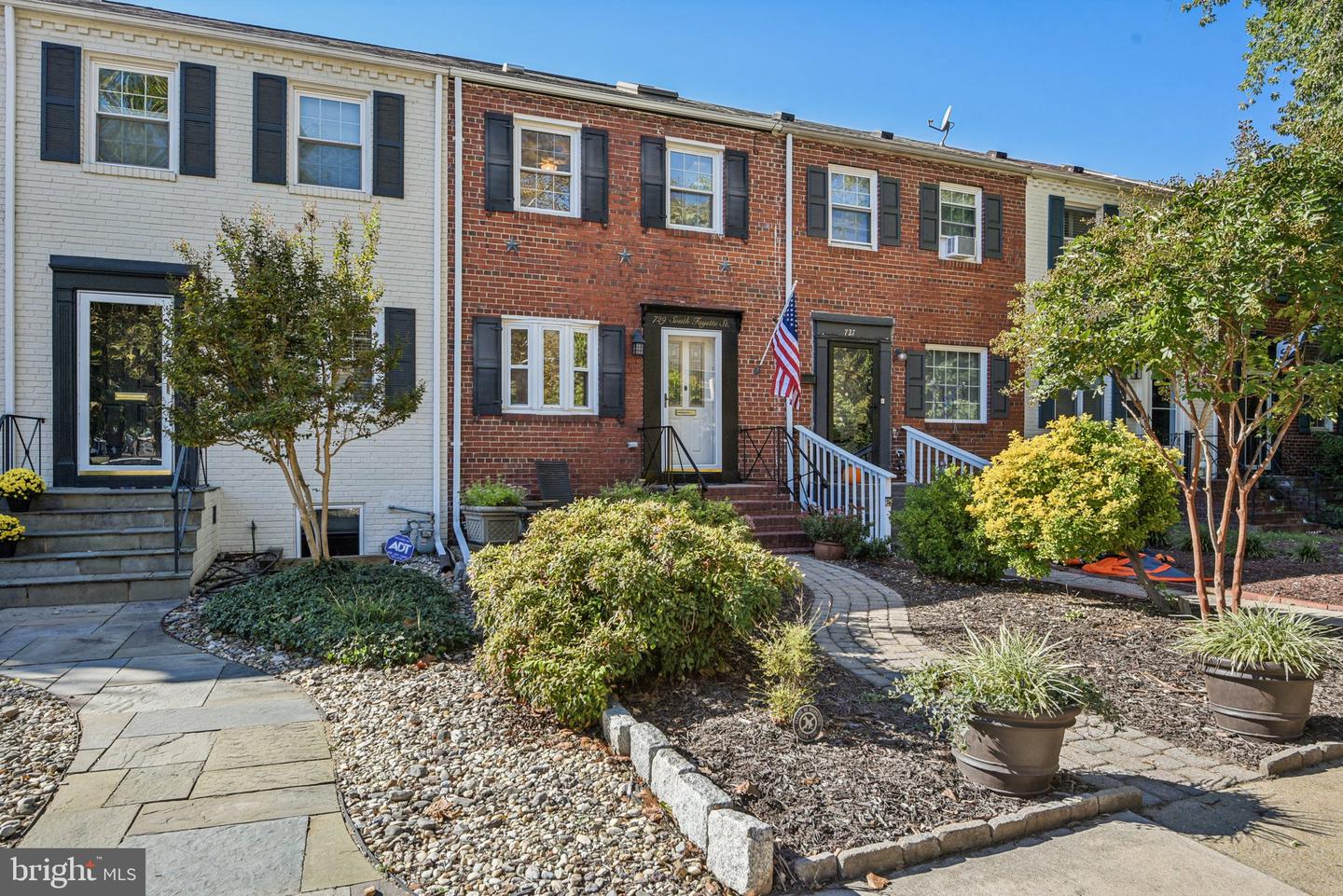 729 S FAYETTE ST S, ALEXANDRIA, Virginia 22314, 2 Bedrooms Bedrooms, 4 Rooms Rooms,1 BathroomBathrooms,Residential,For sale,729 S FAYETTE ST S,VAAX2050526 MLS # VAAX2050526