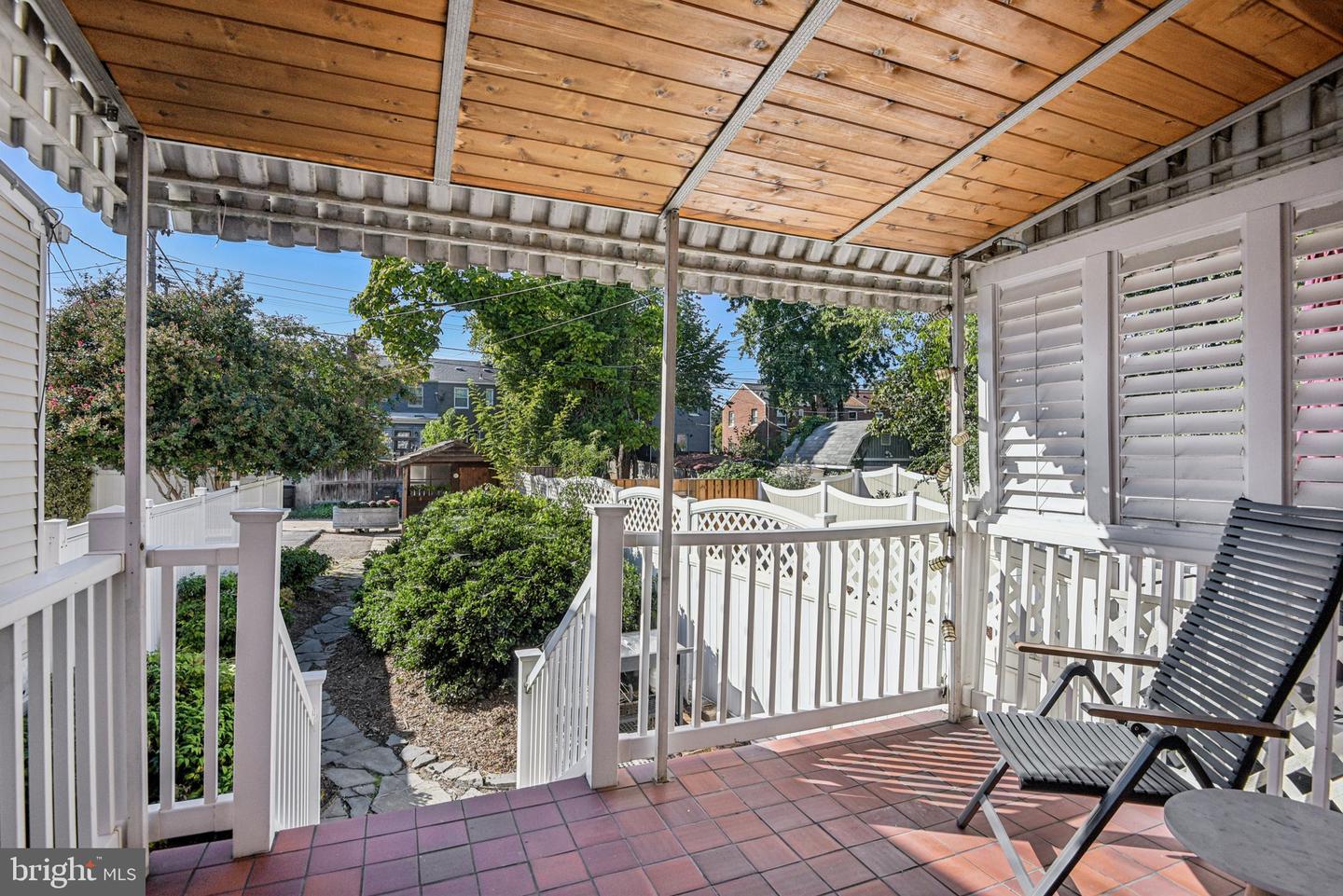 729 S FAYETTE ST S, ALEXANDRIA, Virginia 22314, 2 Bedrooms Bedrooms, 4 Rooms Rooms,1 BathroomBathrooms,Residential,For sale,729 S FAYETTE ST S,VAAX2050526 MLS # VAAX2050526