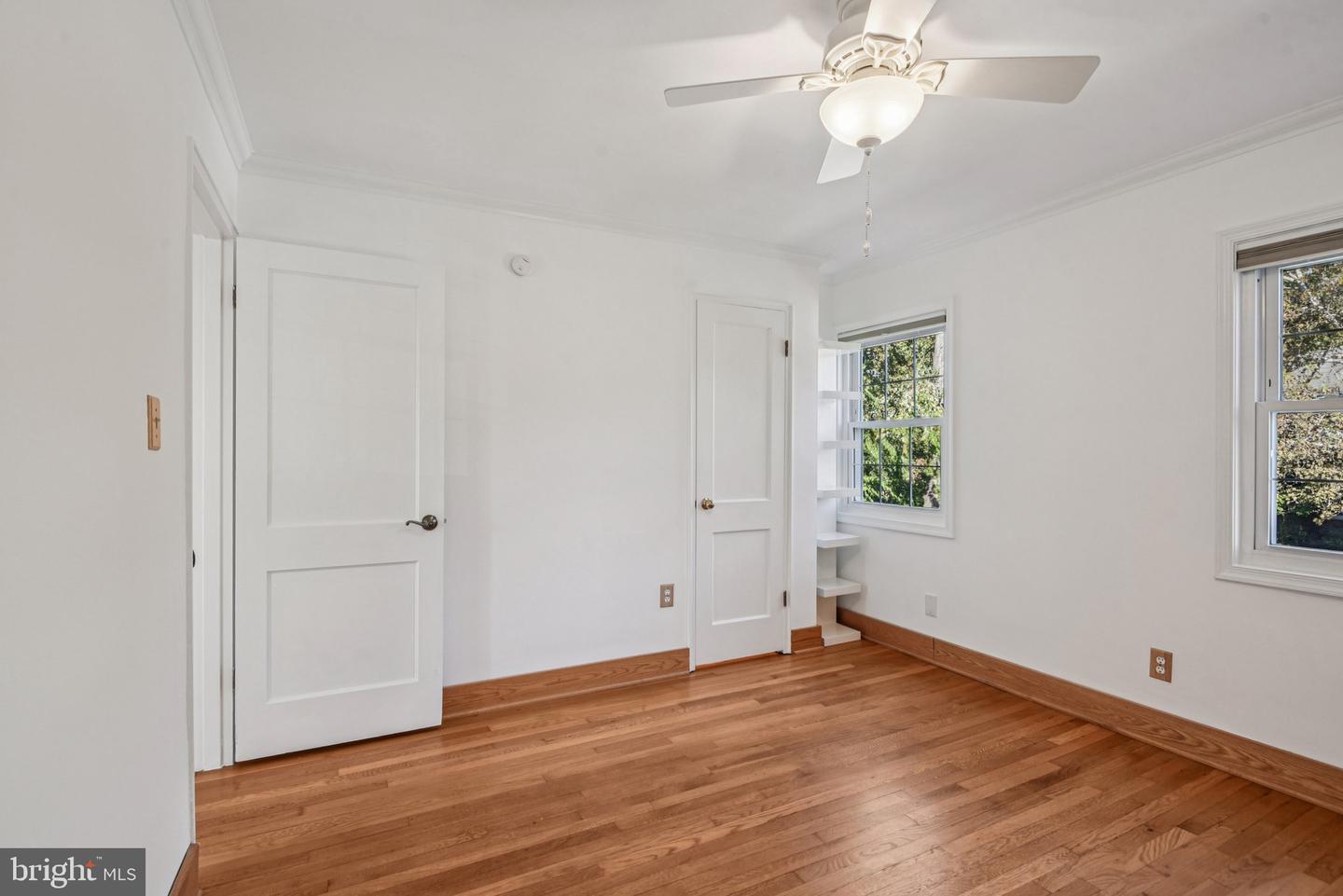729 S FAYETTE ST S, ALEXANDRIA, Virginia 22314, 2 Bedrooms Bedrooms, 4 Rooms Rooms,1 BathroomBathrooms,Residential,For sale,729 S FAYETTE ST S,VAAX2050526 MLS # VAAX2050526