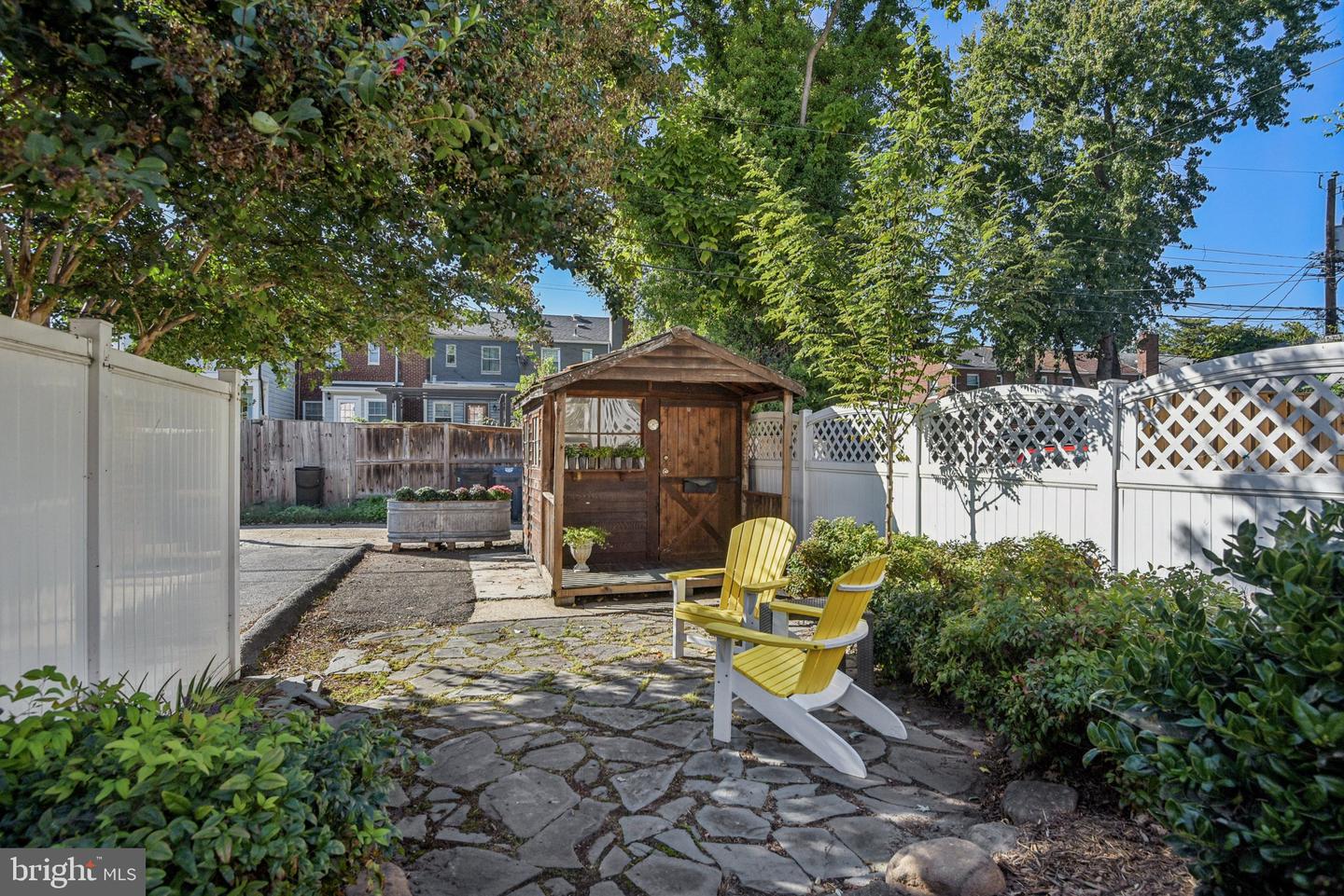 729 S FAYETTE ST S, ALEXANDRIA, Virginia 22314, 2 Bedrooms Bedrooms, 4 Rooms Rooms,1 BathroomBathrooms,Residential,For sale,729 S FAYETTE ST S,VAAX2050526 MLS # VAAX2050526