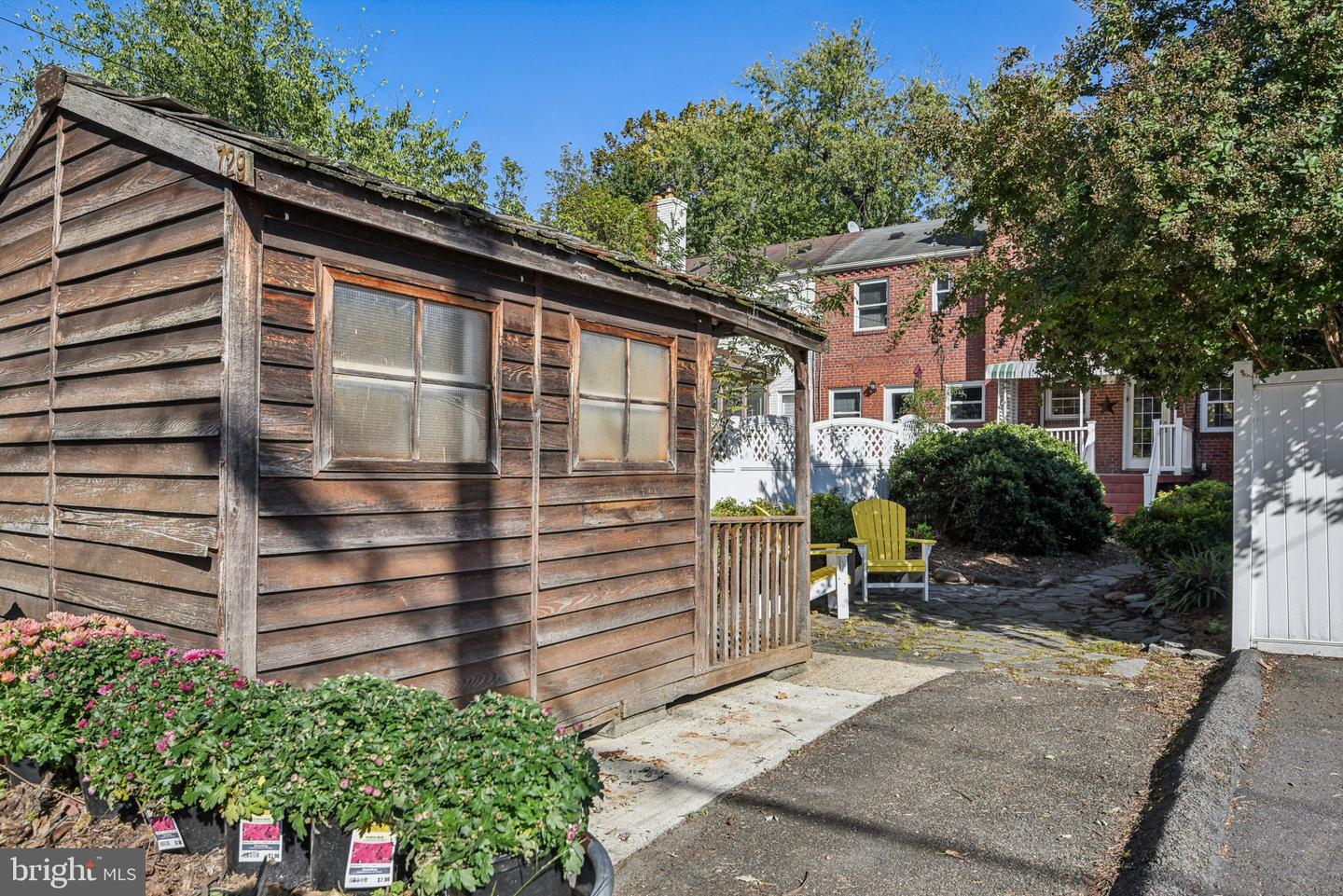 729 S FAYETTE ST S, ALEXANDRIA, Virginia 22314, 2 Bedrooms Bedrooms, 4 Rooms Rooms,1 BathroomBathrooms,Residential,For sale,729 S FAYETTE ST S,VAAX2050526 MLS # VAAX2050526