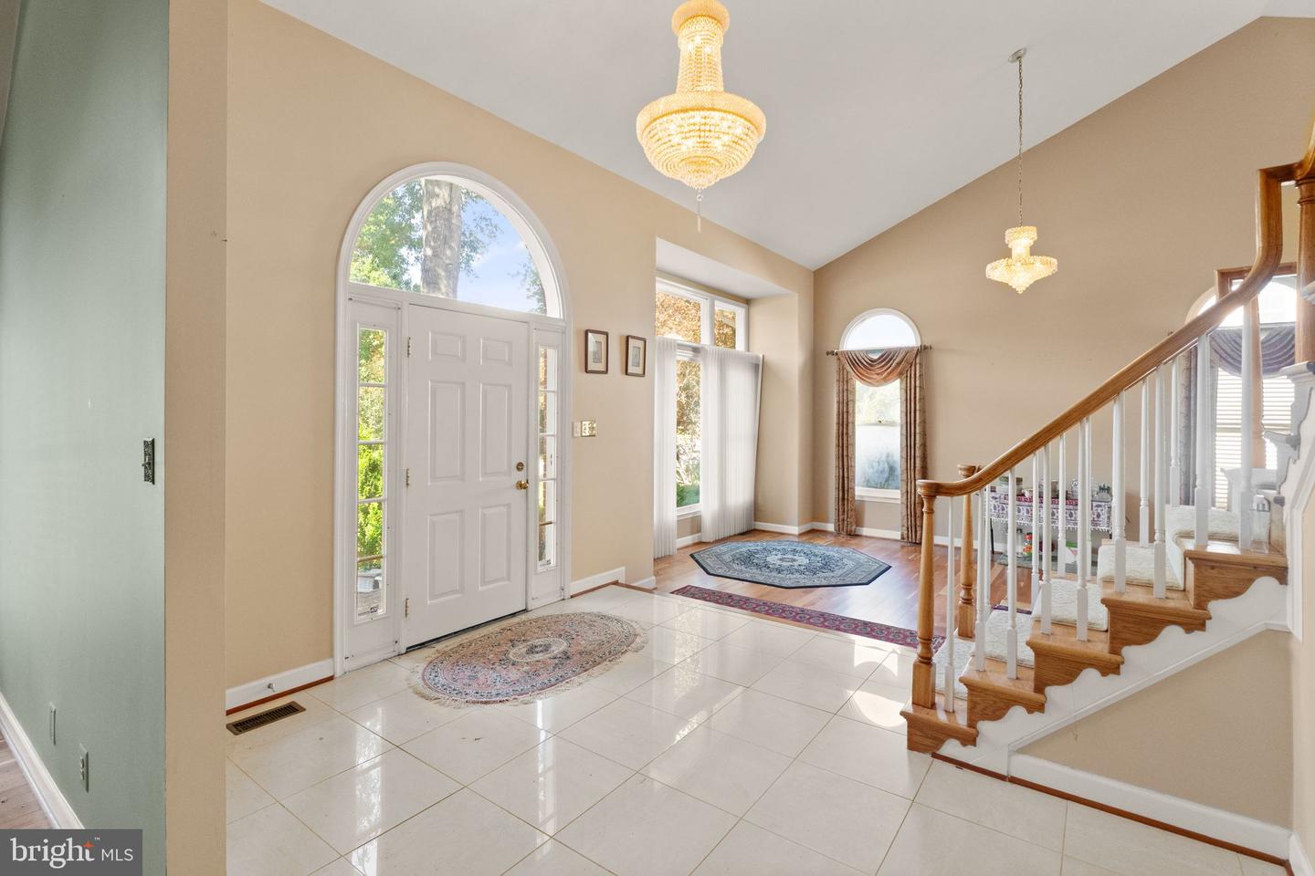 15409 EAGLE TAVERN LN, CENTREVILLE, Virginia 20120, 4 Bedrooms Bedrooms, ,3 BathroomsBathrooms,Residential,For sale,15409 EAGLE TAVERN LN,VAFX2272934 MLS # VAFX2272934