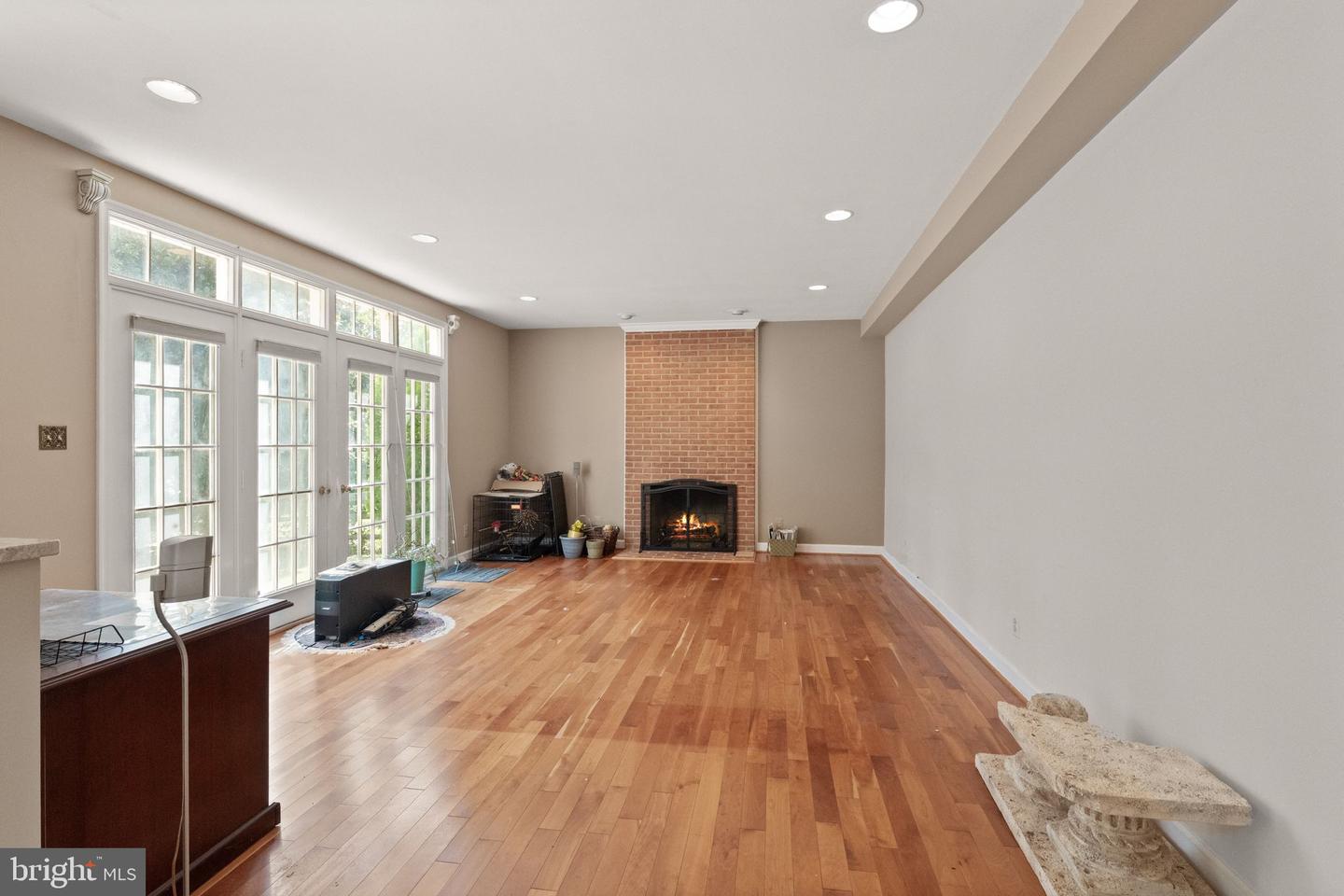 15409 EAGLE TAVERN LN, CENTREVILLE, Virginia 20120, 4 Bedrooms Bedrooms, ,3 BathroomsBathrooms,Residential,For sale,15409 EAGLE TAVERN LN,VAFX2272934 MLS # VAFX2272934