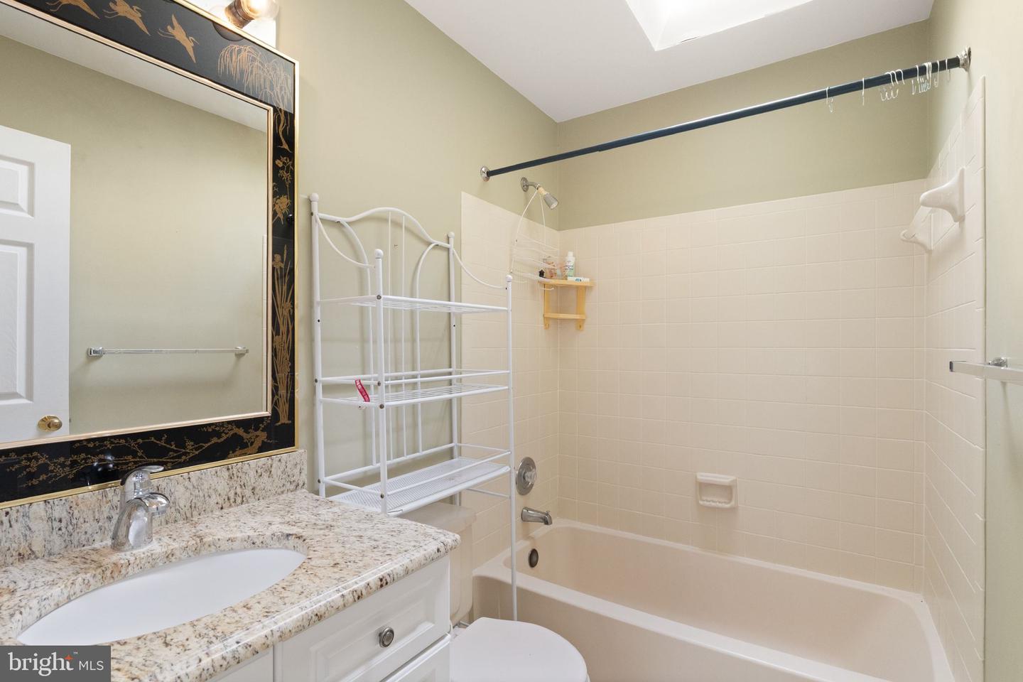 15409 EAGLE TAVERN LN, CENTREVILLE, Virginia 20120, 4 Bedrooms Bedrooms, ,3 BathroomsBathrooms,Residential,For sale,15409 EAGLE TAVERN LN,VAFX2272934 MLS # VAFX2272934