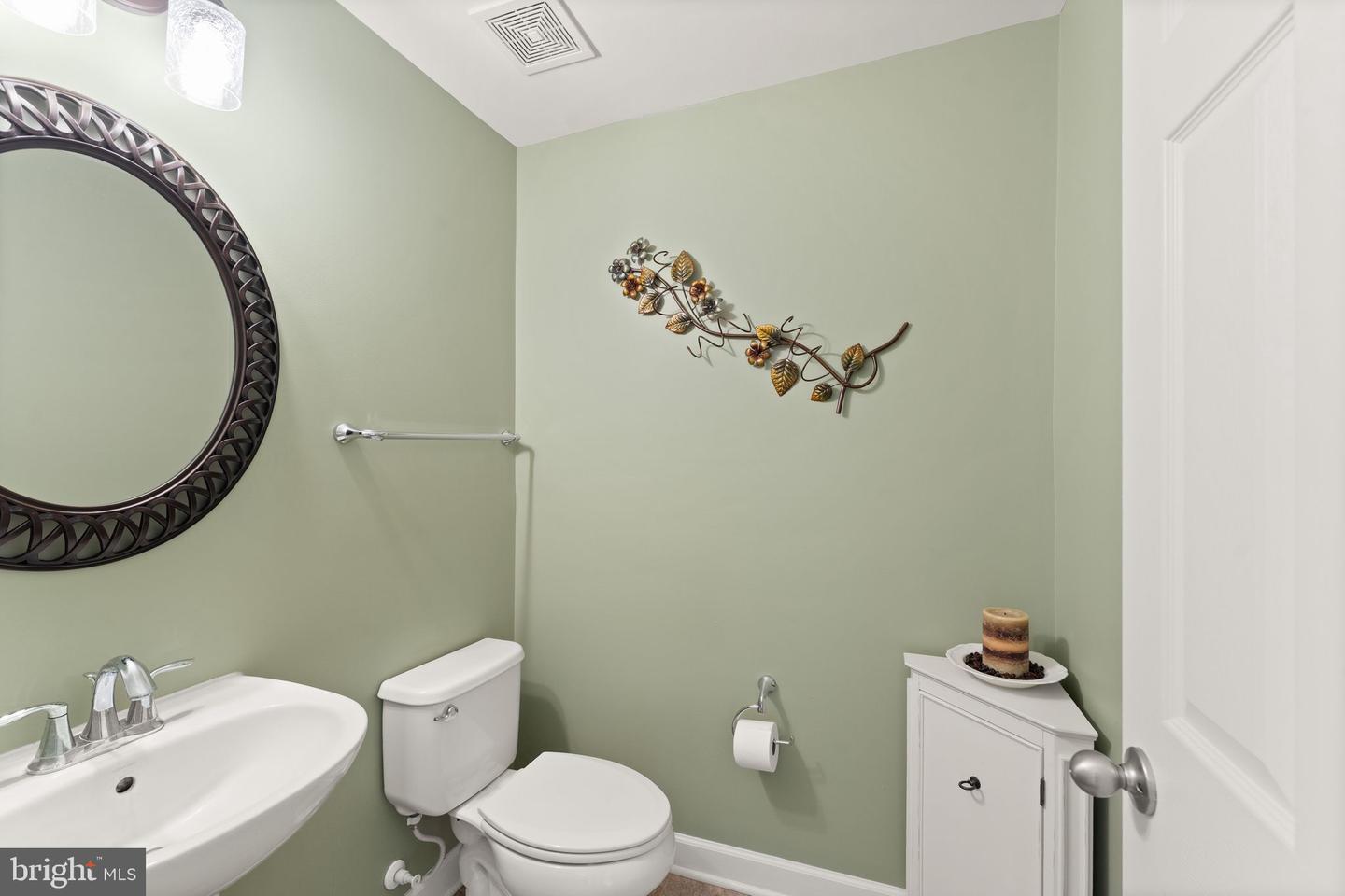 36483 WINDING OAK PL, PURCELLVILLE, Virginia 20132, 5 Bedrooms Bedrooms, ,3 BathroomsBathrooms,Residential,For sale,36483 WINDING OAK PL,VALO2108334 MLS # VALO2108334