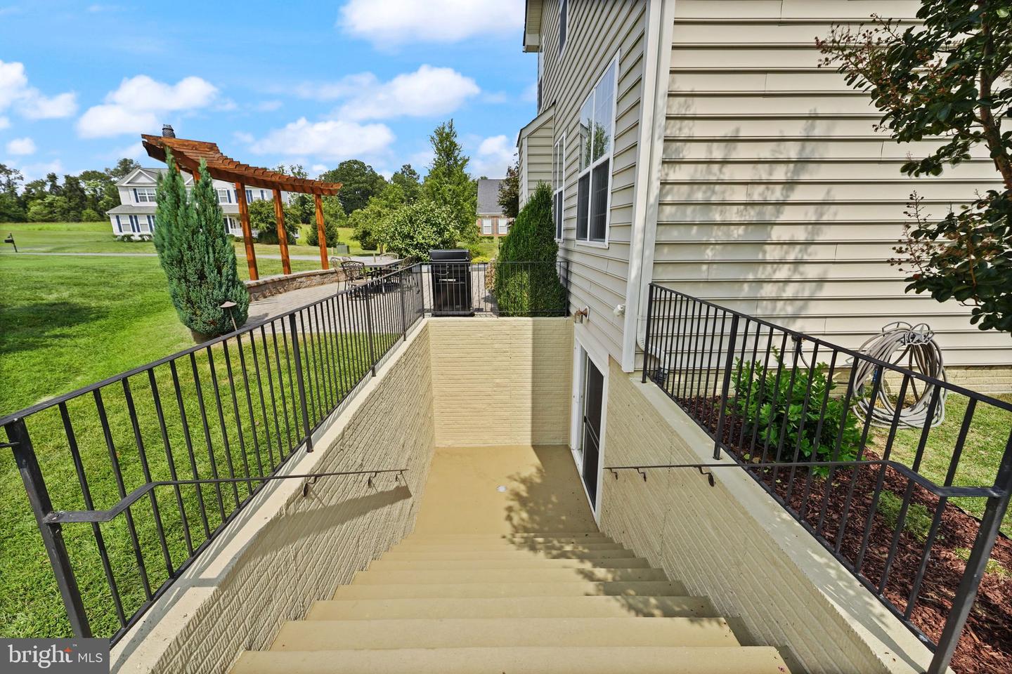36483 WINDING OAK PL, PURCELLVILLE, Virginia 20132, 5 Bedrooms Bedrooms, ,3 BathroomsBathrooms,Residential,For sale,36483 WINDING OAK PL,VALO2108334 MLS # VALO2108334