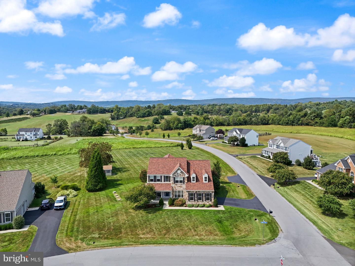 36483 WINDING OAK PL, PURCELLVILLE, Virginia 20132, 5 Bedrooms Bedrooms, ,3 BathroomsBathrooms,Residential,For sale,36483 WINDING OAK PL,VALO2108334 MLS # VALO2108334