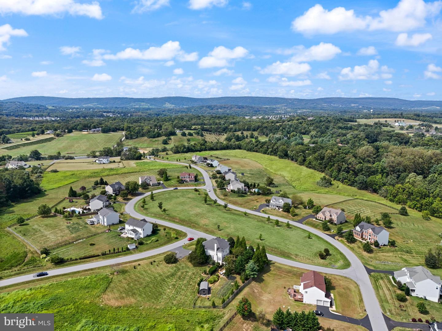 36483 WINDING OAK PL, PURCELLVILLE, Virginia 20132, 5 Bedrooms Bedrooms, ,3 BathroomsBathrooms,Residential,For sale,36483 WINDING OAK PL,VALO2108334 MLS # VALO2108334