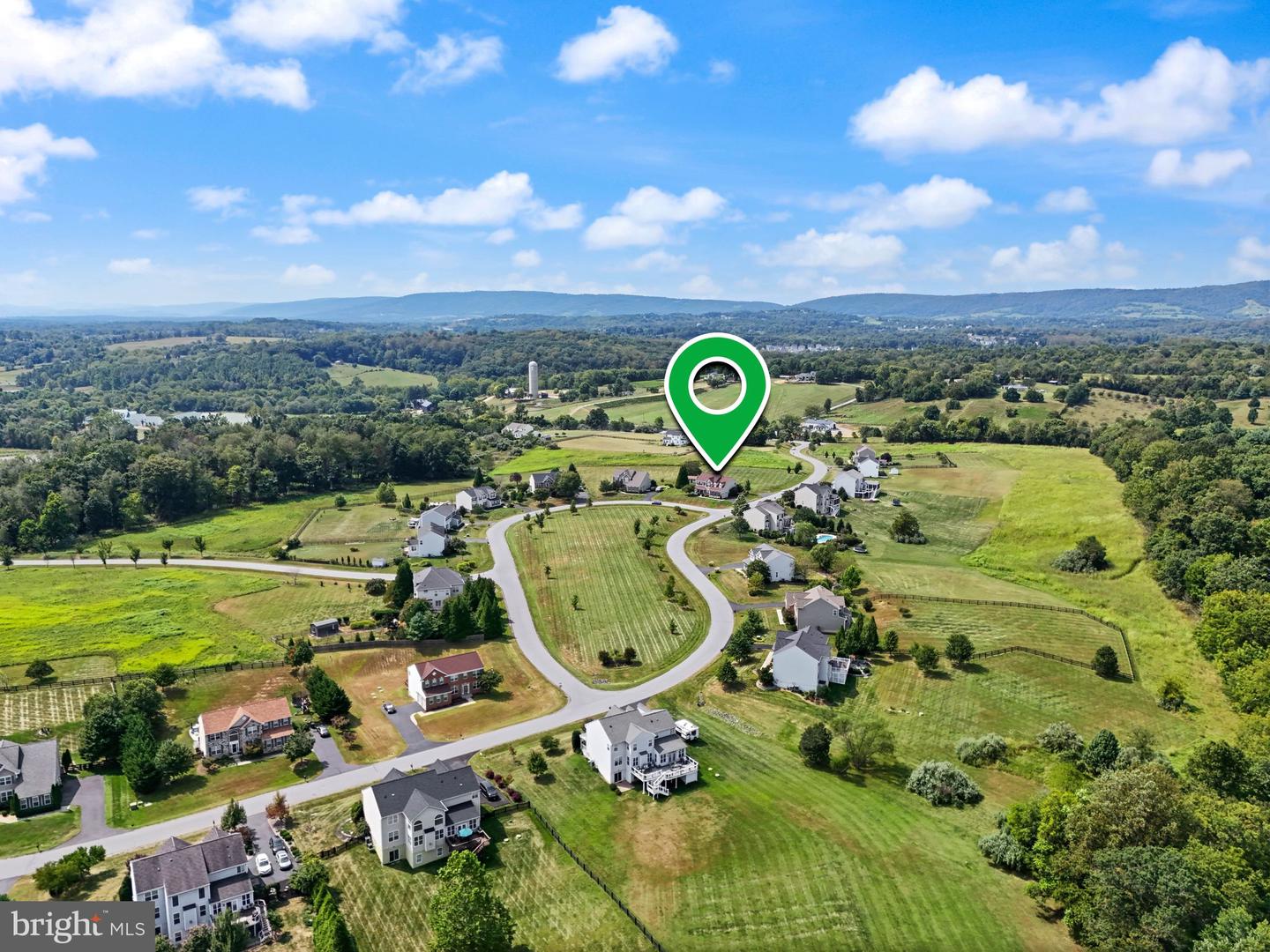 36483 WINDING OAK PL, PURCELLVILLE, Virginia 20132, 5 Bedrooms Bedrooms, ,3 BathroomsBathrooms,Residential,For sale,36483 WINDING OAK PL,VALO2108334 MLS # VALO2108334