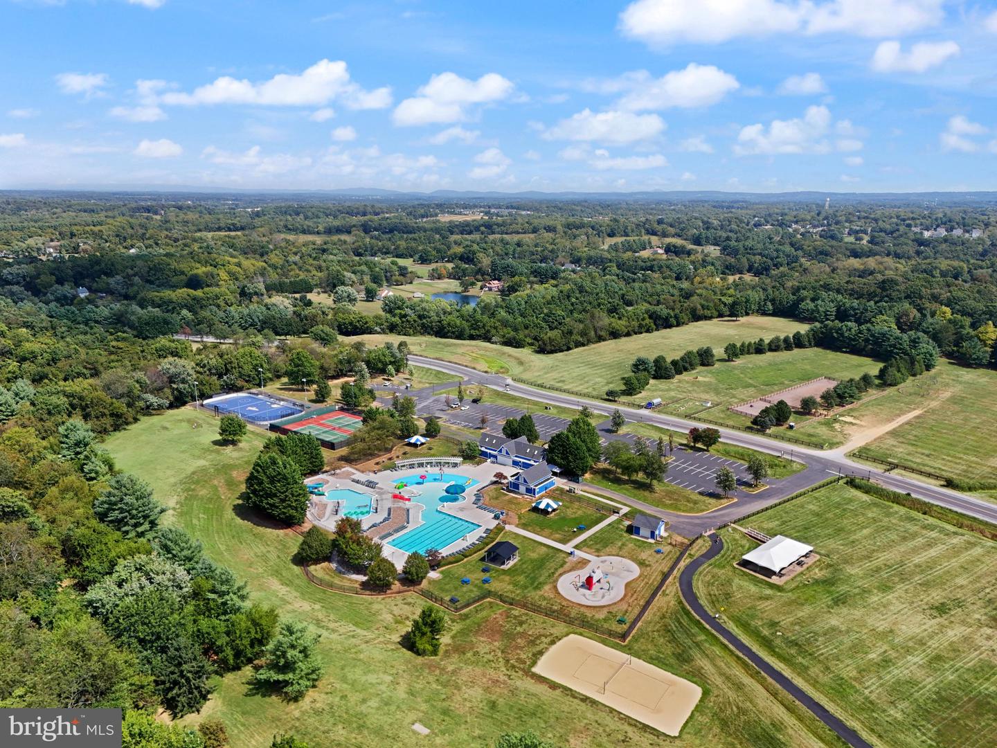 36483 WINDING OAK PL, PURCELLVILLE, Virginia 20132, 5 Bedrooms Bedrooms, ,3 BathroomsBathrooms,Residential,For sale,36483 WINDING OAK PL,VALO2108334 MLS # VALO2108334