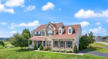 36483 WINDING OAK PL, PURCELLVILLE, Virginia 20132, 5 Bedrooms Bedrooms, ,3 BathroomsBathrooms,Residential,For sale,36483 WINDING OAK PL,VALO2108334 MLS # VALO2108334