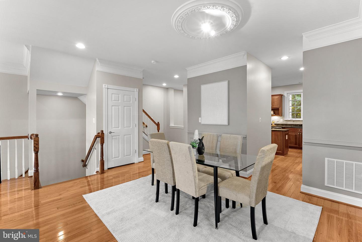 20368 CENTER BROOK SQ, STERLING, Virginia 20165, 3 Bedrooms Bedrooms, ,2 BathroomsBathrooms,Residential,For sale,20368 CENTER BROOK SQ,VALO2108386 MLS # VALO2108386