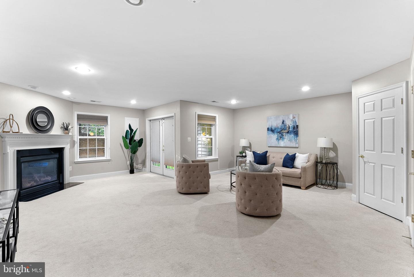 20368 CENTER BROOK SQ, STERLING, Virginia 20165, 3 Bedrooms Bedrooms, ,2 BathroomsBathrooms,Residential,For sale,20368 CENTER BROOK SQ,VALO2108386 MLS # VALO2108386
